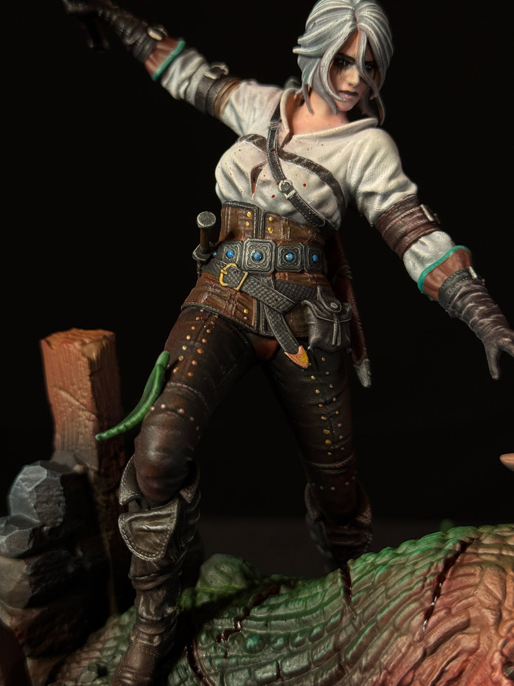 Ciri Diorama | The Witcher 3 | Fan Art | Fully Magnetized Collectible Figurine