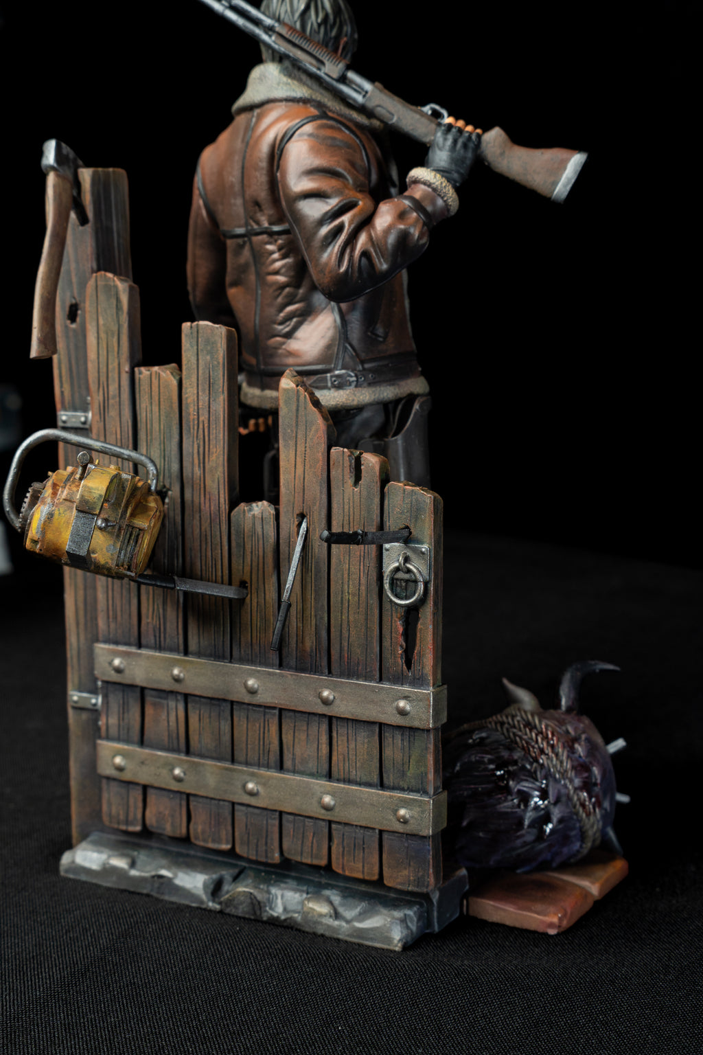 Leon Kennedy Collectible Statue | Hand-Painted Resin Figure | Premium Fan Art