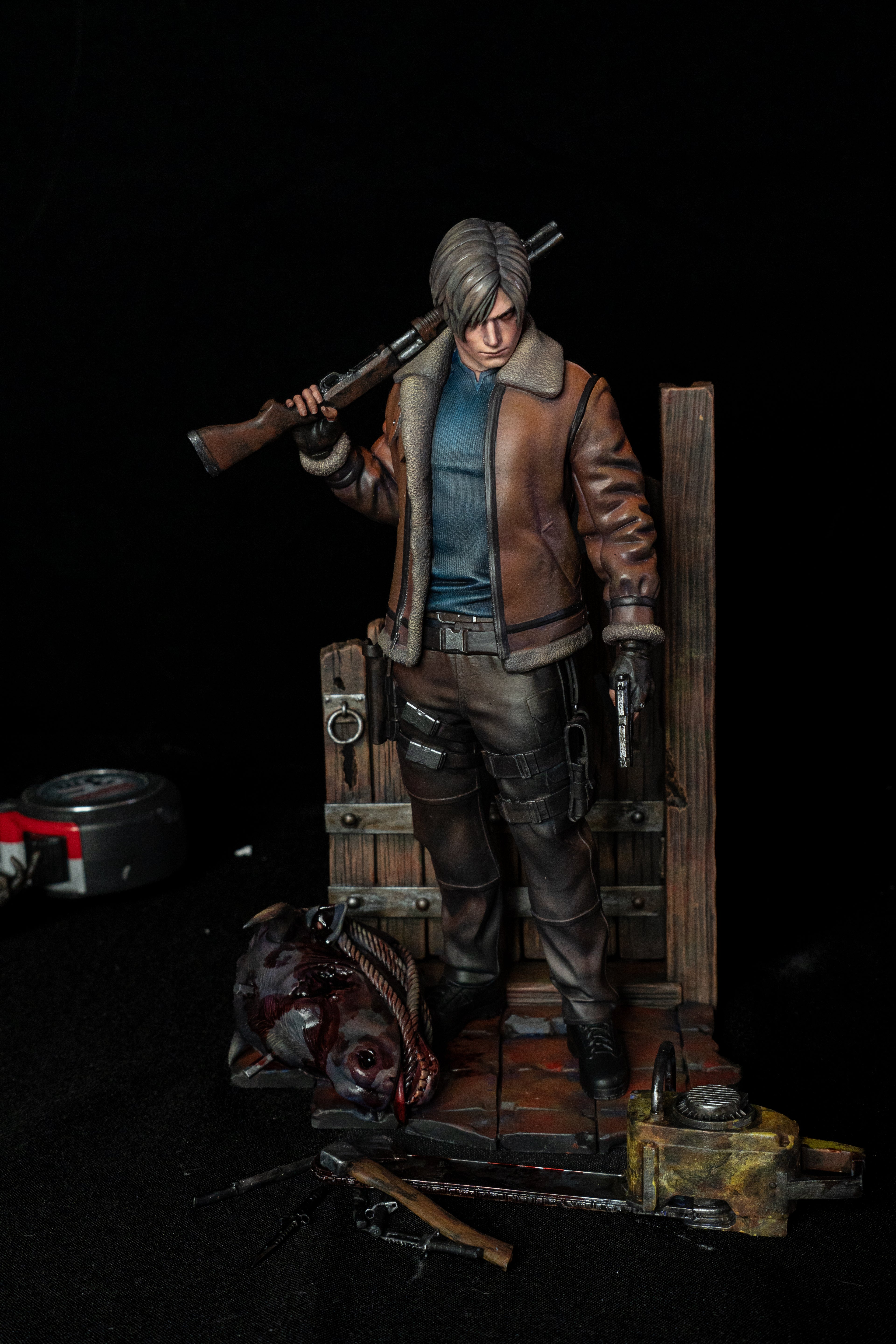 Leon Kennedy Collectible Statue | Hand-Painted Resin Figure | Premium Fan Art