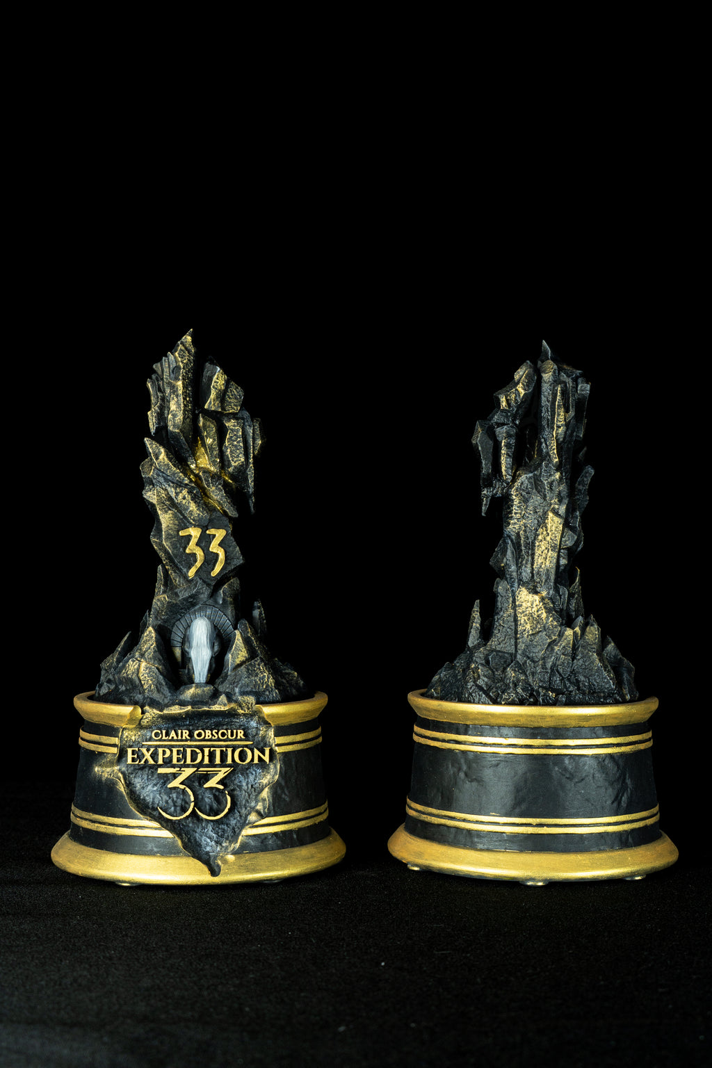 Monolith | Clair Obscur: Expedition 33 | Fan Art – Premium Collectible Figure
