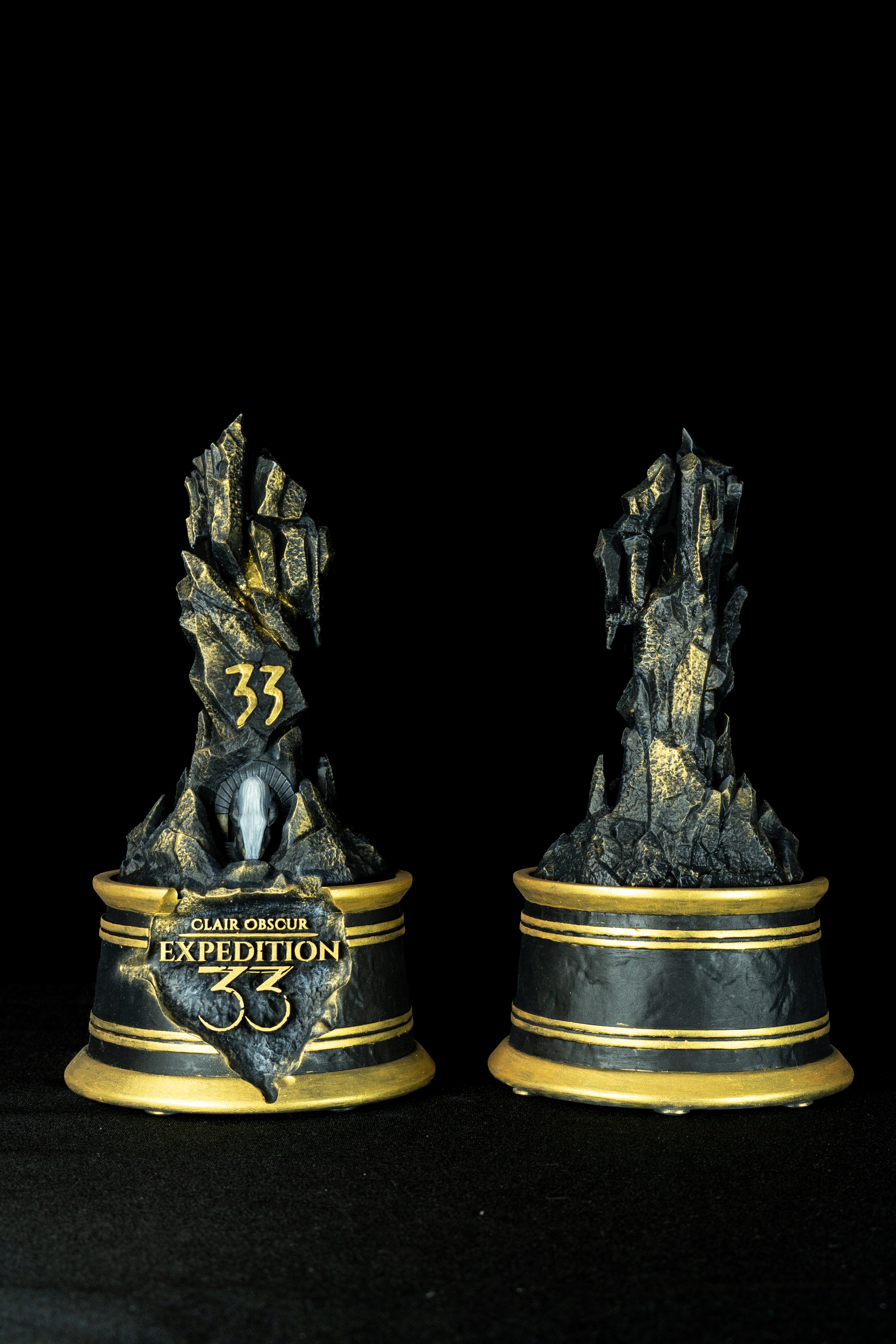 Monolith | Clair Obscur: Expedition 33 | Fan Art – Premium Collectible Figure