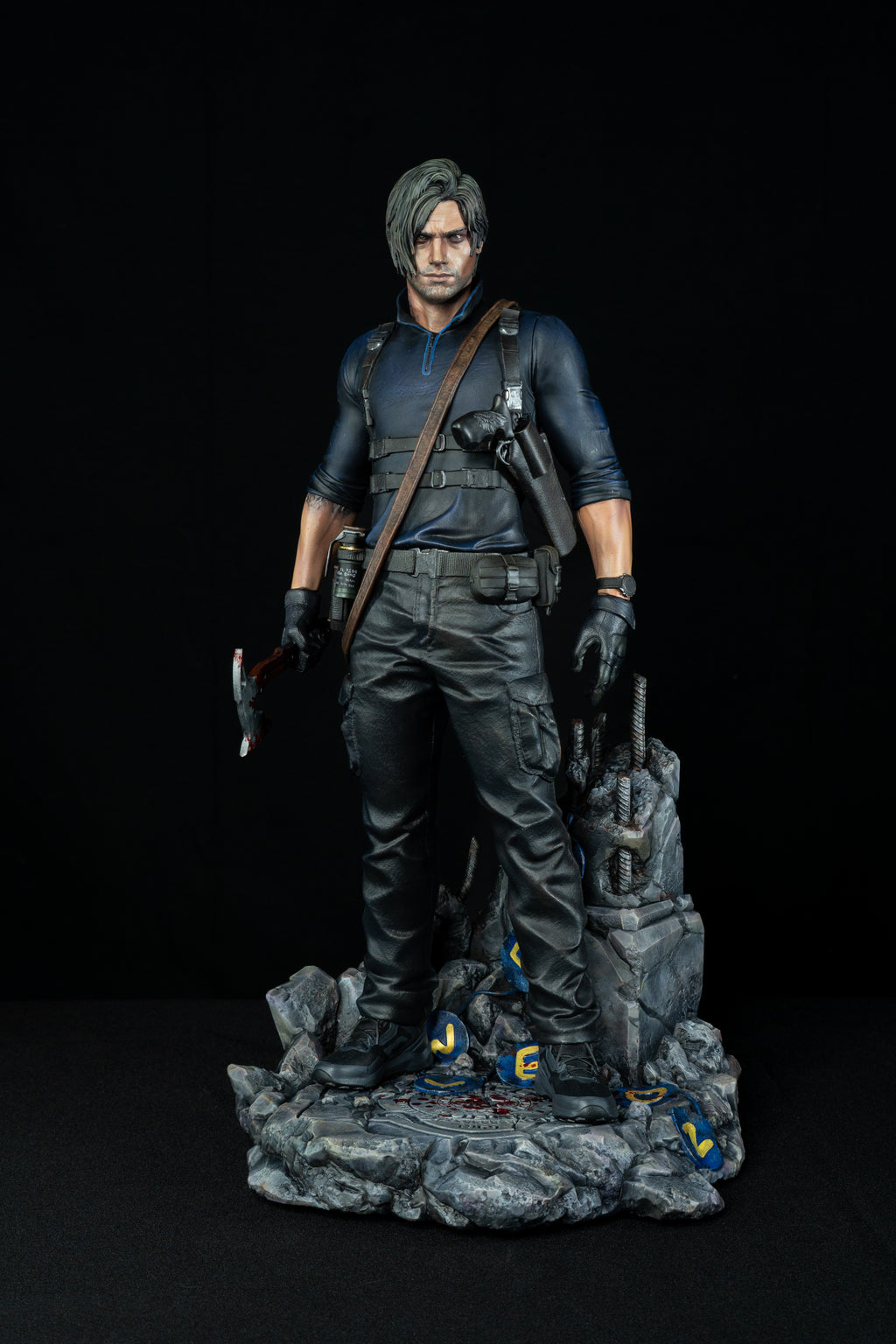 Leon S. Kennedy – Resident Evil 9 Tribute Sammlerfigur | Handbemalte Harzstatue