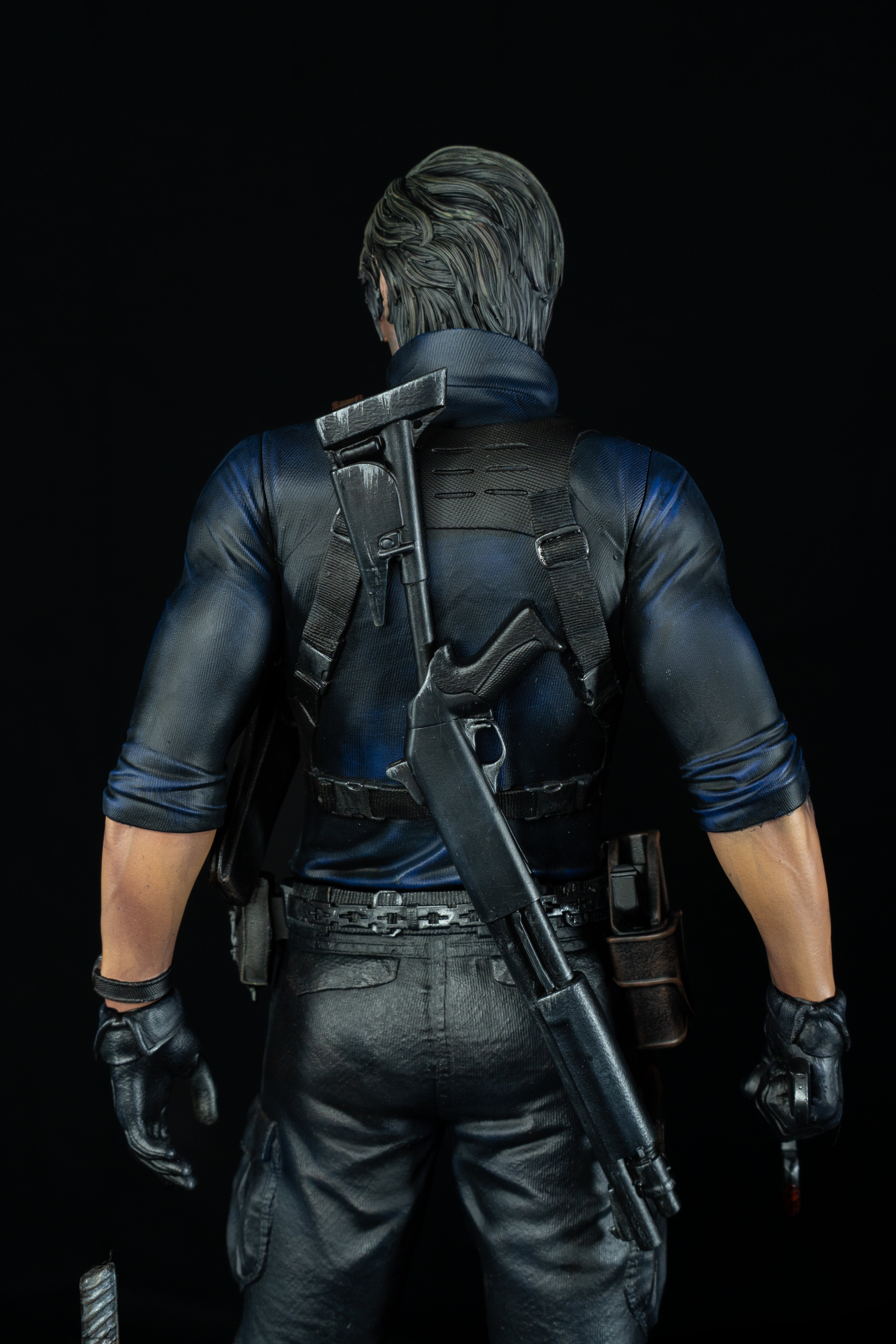 Leon S. Kennedy – Resident Evil 9 Tribute Sammlerfigur | Handbemalte Harzstatue