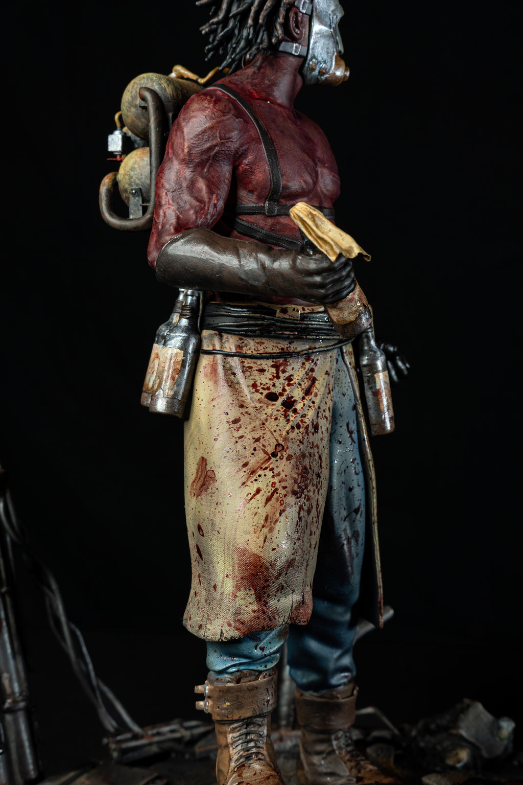 Pitcher - The Outlast Trials Premium Fan Art Figure