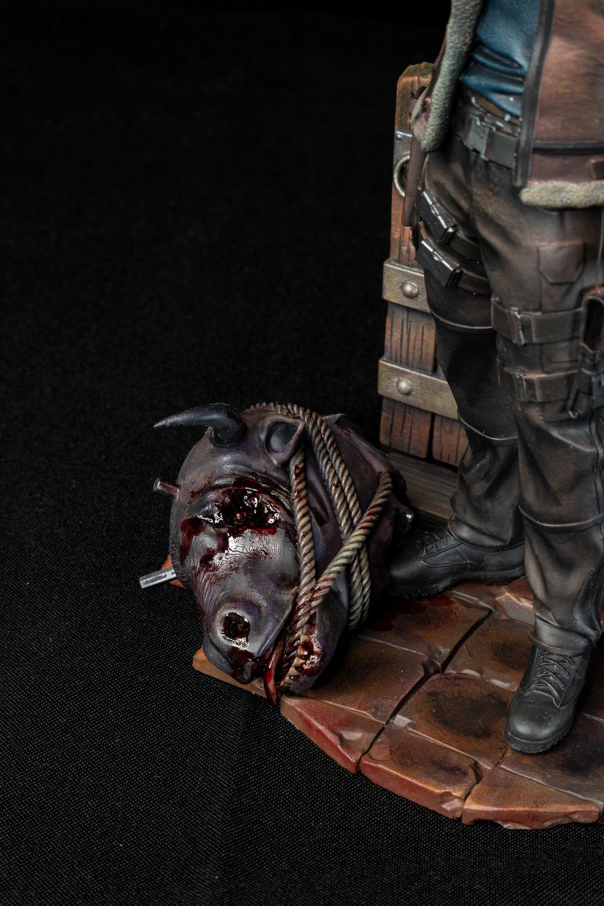 Leon Kennedy Collectible Statue | Hand-Painted Resin Figure | Premium Fan Art