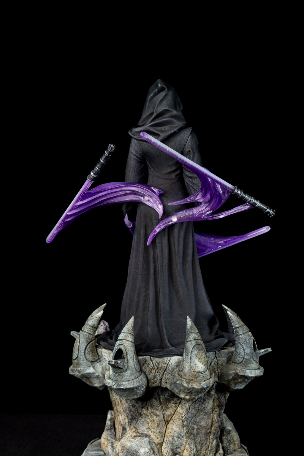Darth Traya (Kreia) | Star Wars: KOTOR II | Fan Art | Fully Magnetized Collectible Statue