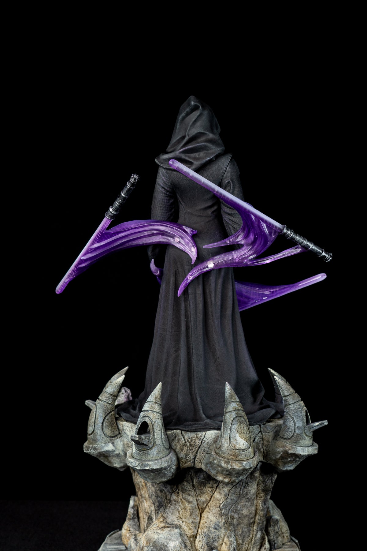 Darth Traya (Kreia) | Star Wars: KOTOR II | Fan Art | Fully Magnetized Collectible Statue