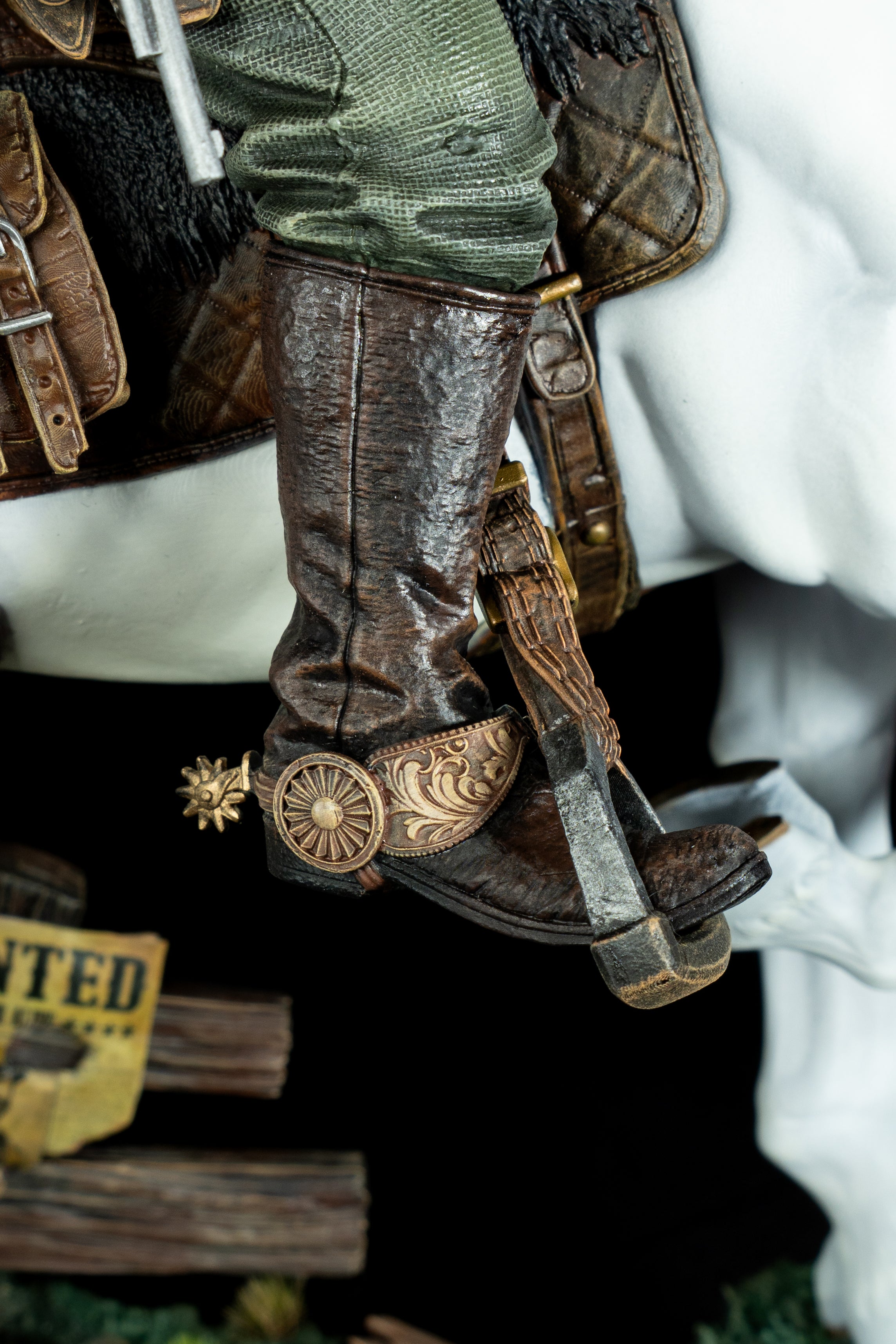 Arthur Morgan on Horse (RDR Fan Art) – Fully Magnetized Hand-Painted Figure