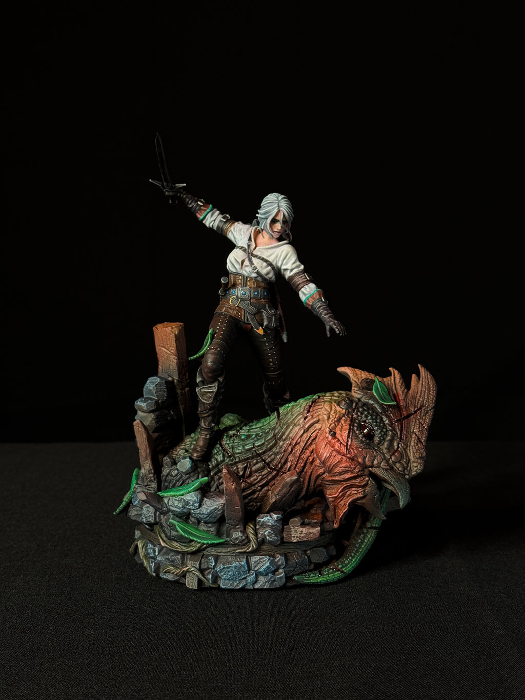 Ciri Diorama | The Witcher 3 | Fan Art | Fully Magnetized Collectible Figurine
