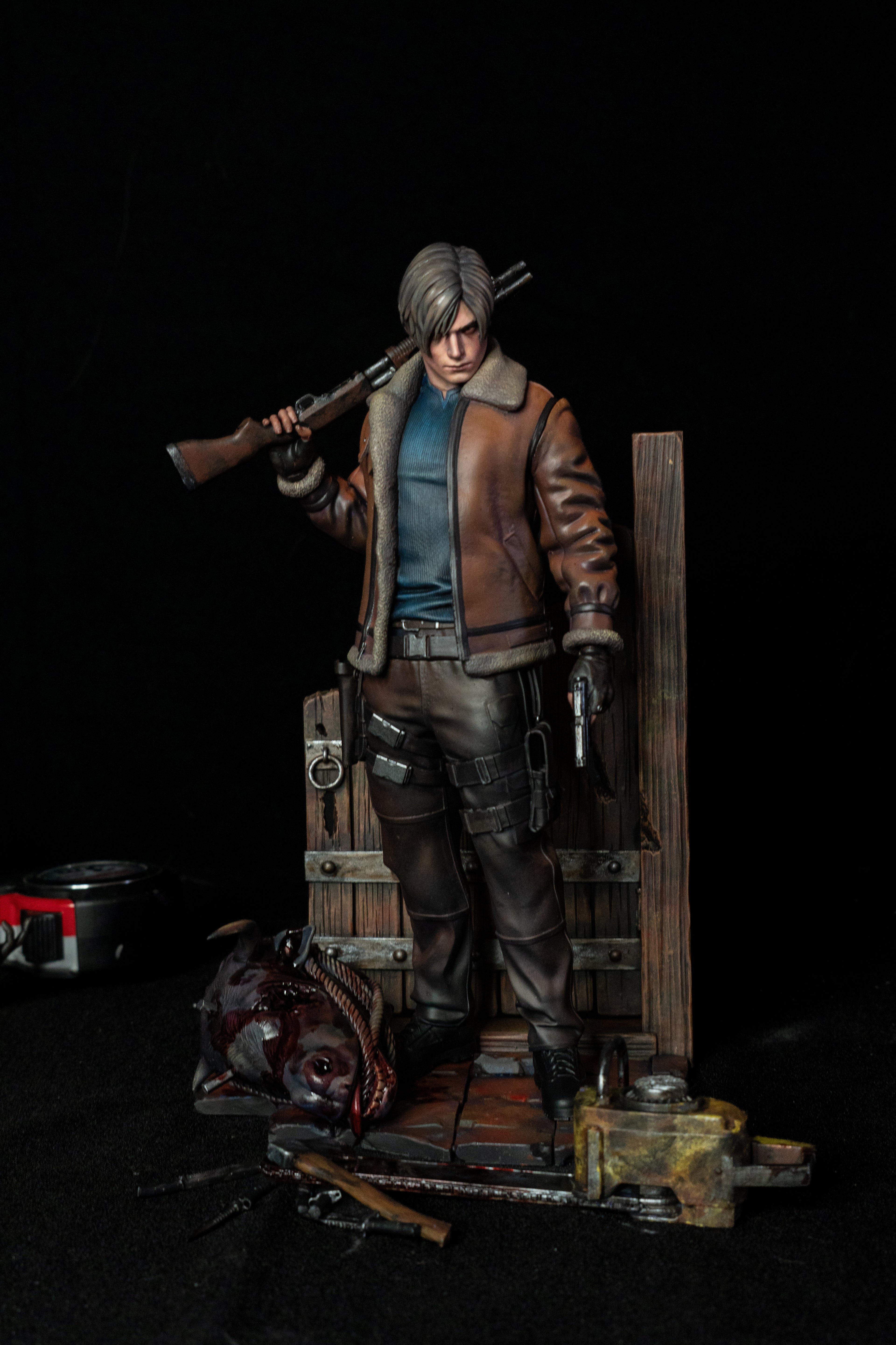 Leon Kennedy Collectible Statue | Hand-Painted Resin Figure | Premium Fan Art