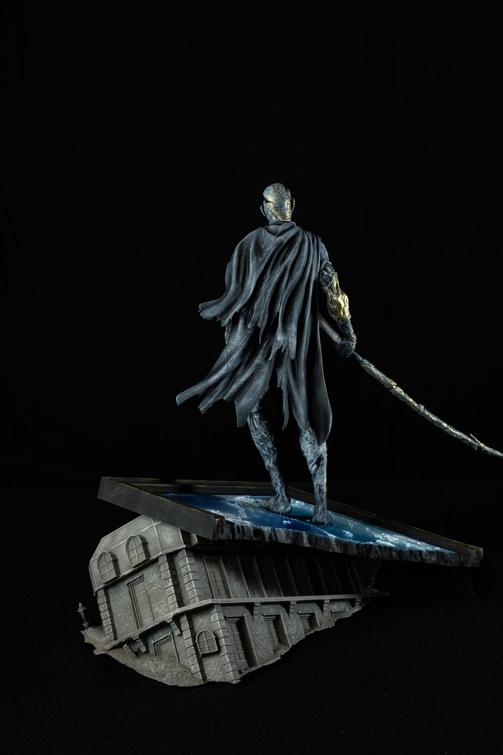 Renoir (The Curator) | Clair Obscur: Expedition 33 Fan Art | Fully Magnetized Collectible Figurine