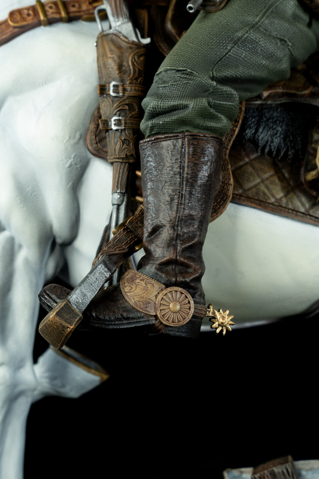 Arthur Morgan on Horse (RDR Fan Art) – Fully Magnetized Hand-Painted Figure
