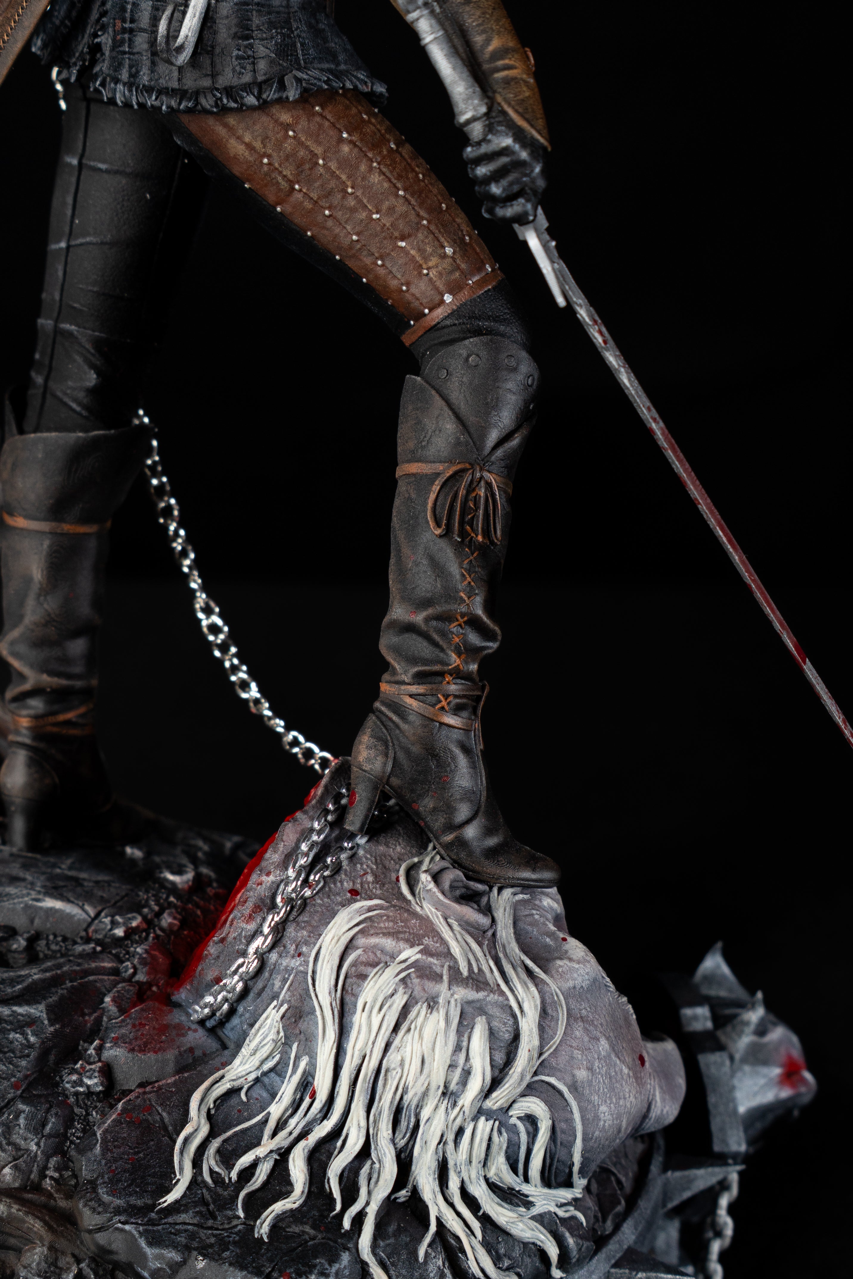 Ciri | The Witcher | Fan Art – Fully Magnetized Hand-Painted Figure