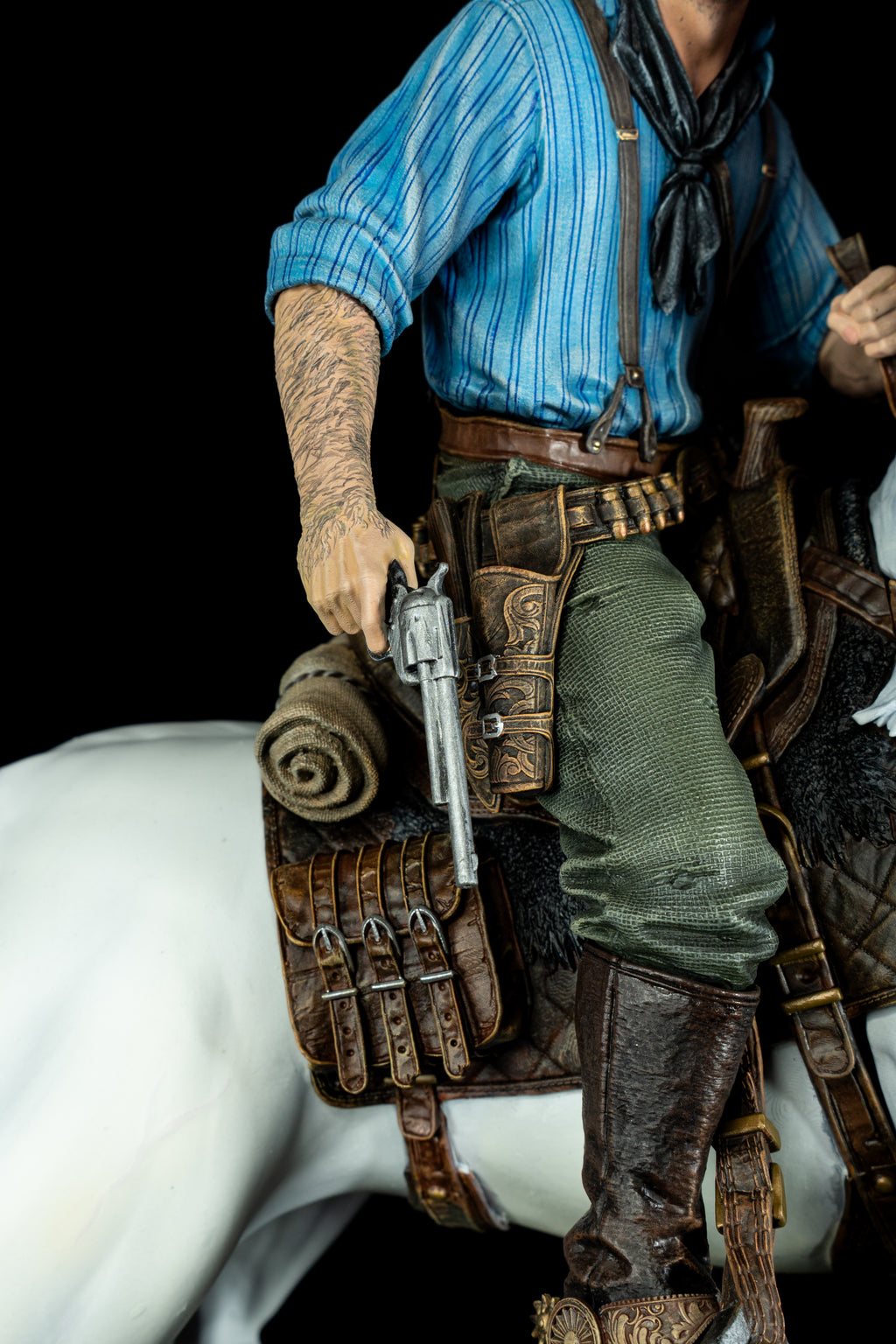 Arthur Morgan on Horse (RDR Fan Art) – Fully Magnetized Hand-Painted Figure