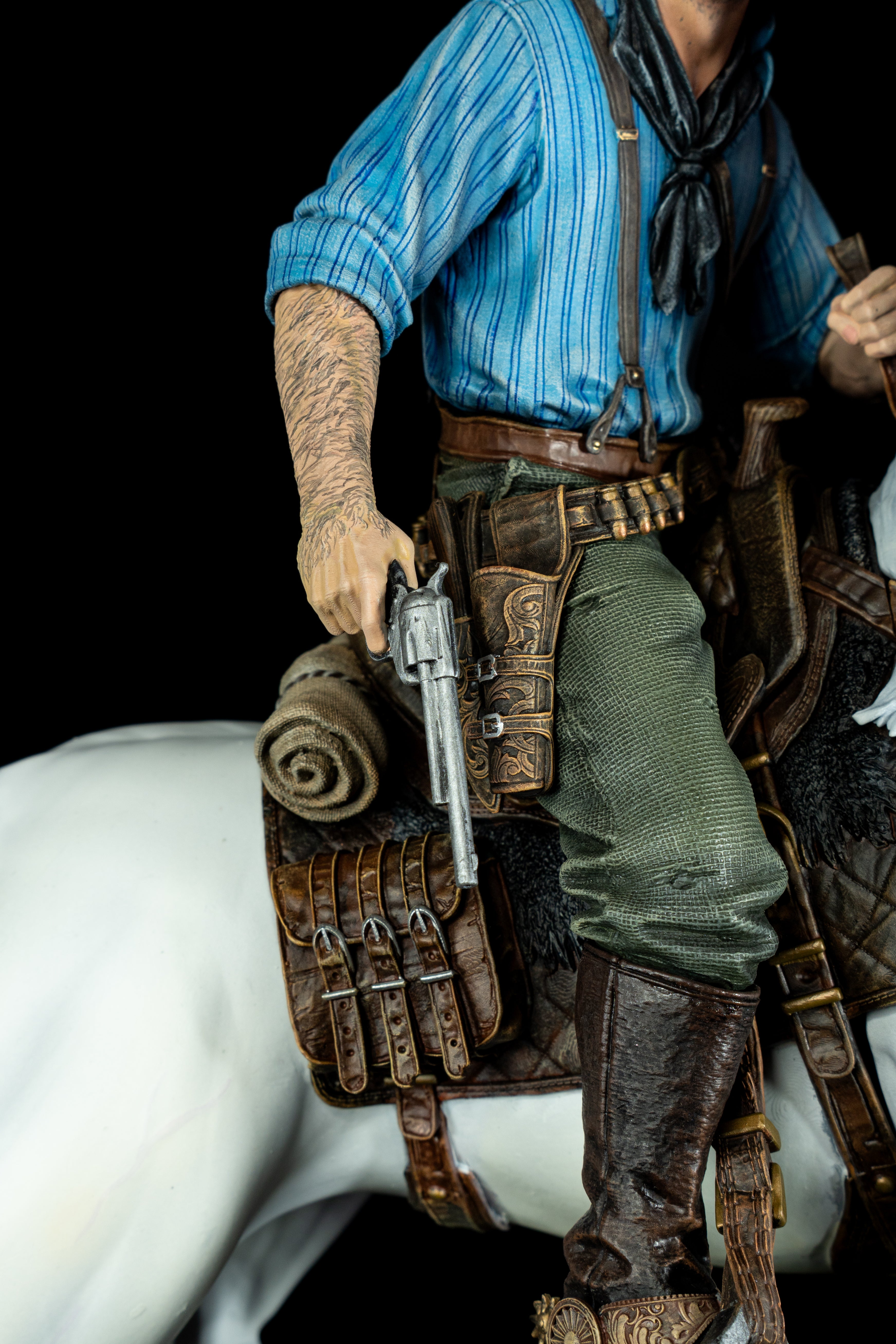 Arthur Morgan on Horse (RDR Fan Art) – Fully Magnetized Hand-Painted Figure
