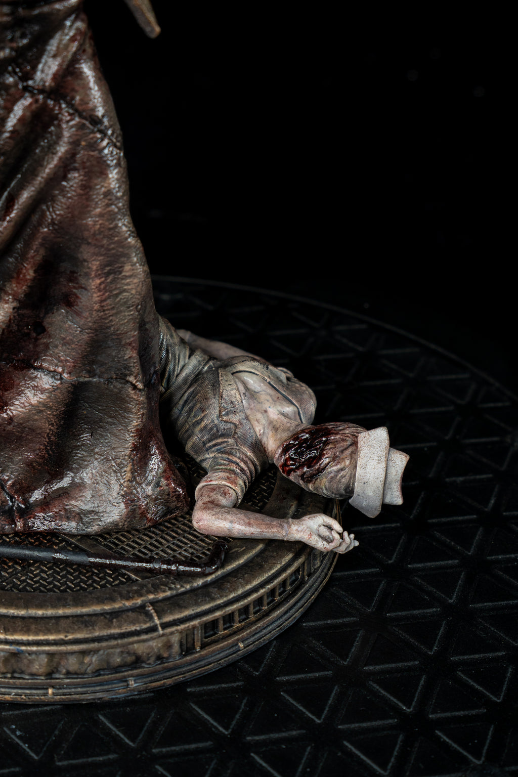 Pyramid Head & Nurse | Silent Hill | Fan Art | Fully Magnetized Collectible Diorama