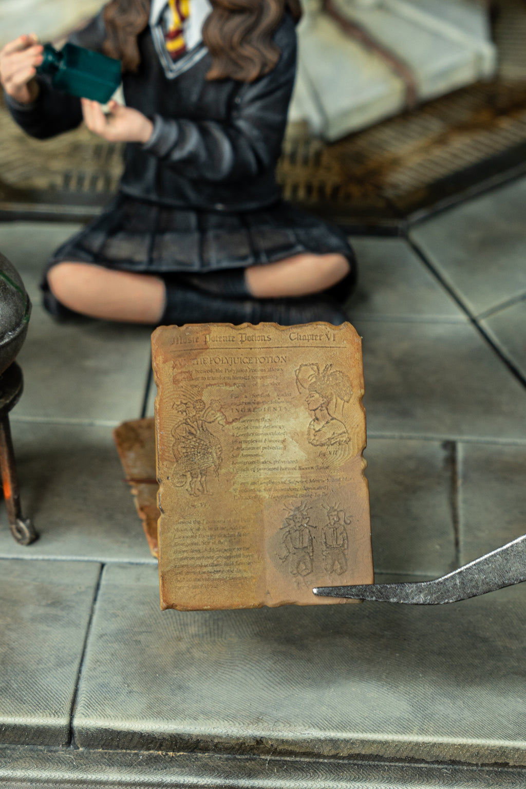 Hermione — Exclusive Custom Commission Diorama