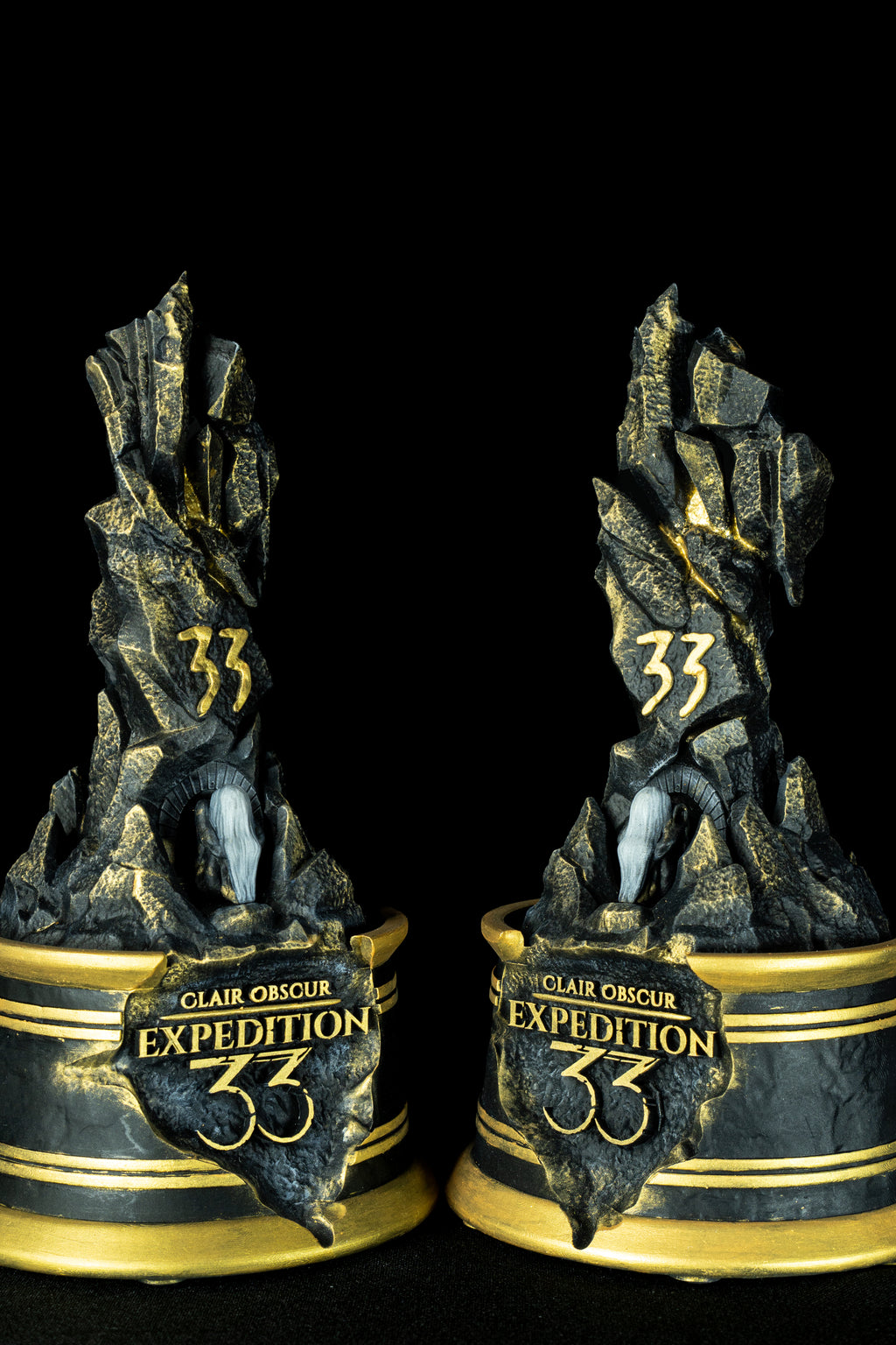 Monolith | Clair Obscur: Expedition 33 | Fan Art – Premium Collectible Figure