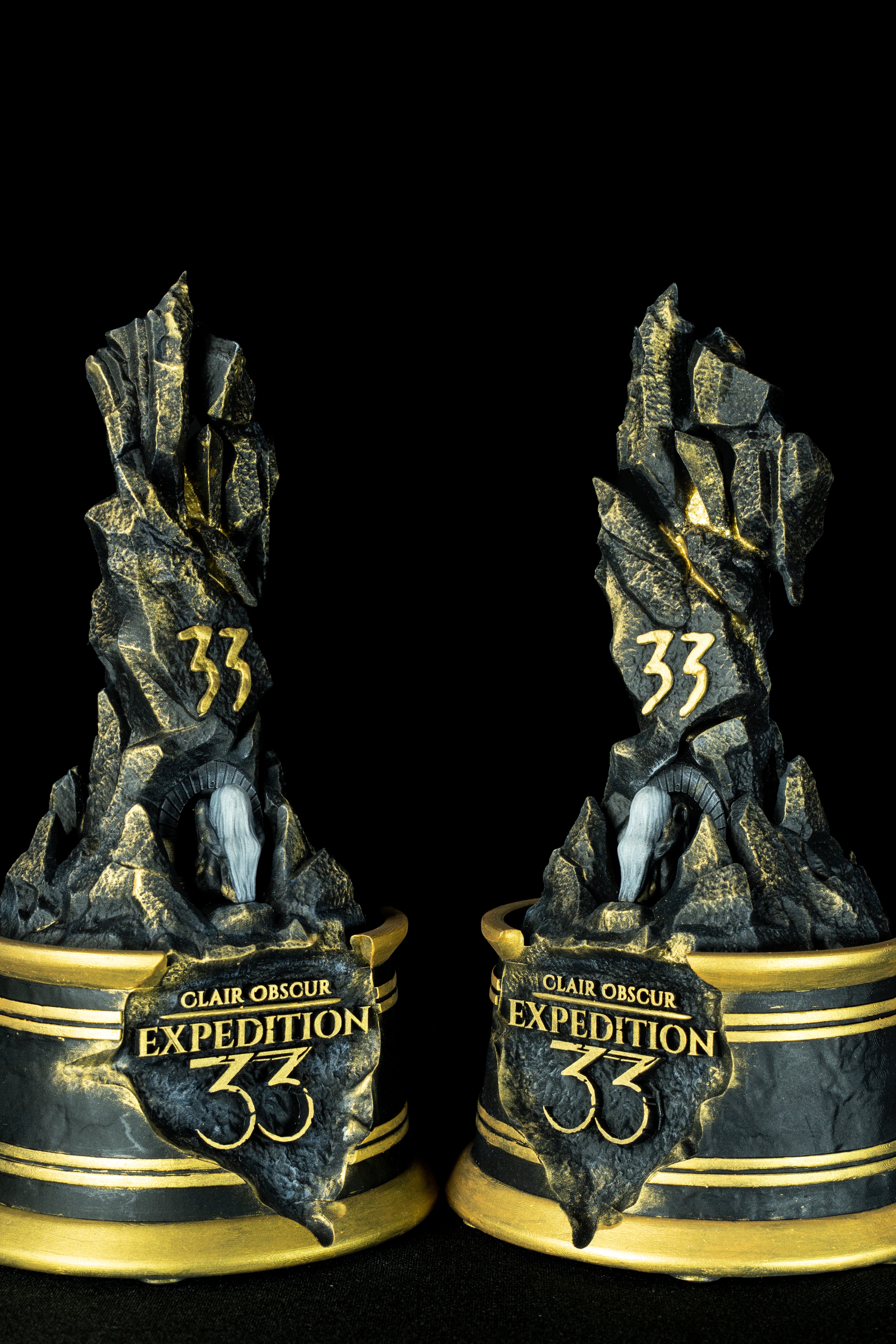 Monolith | Clair Obscur: Expedition 33 | Fan Art – Premium Collectible Figure