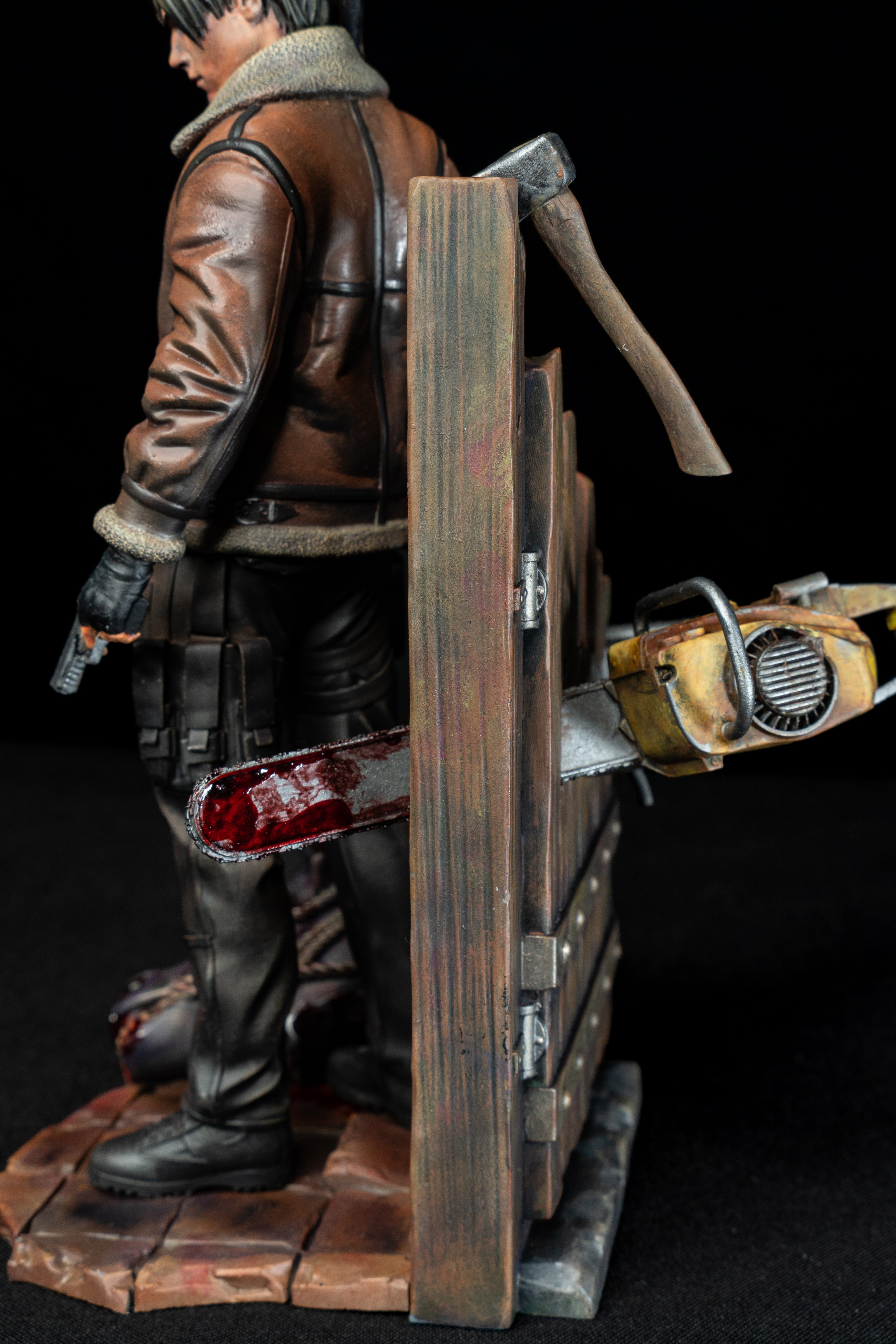 Leon Kennedy Collectible Statue | Hand-Painted Resin Figure | Premium Fan Art