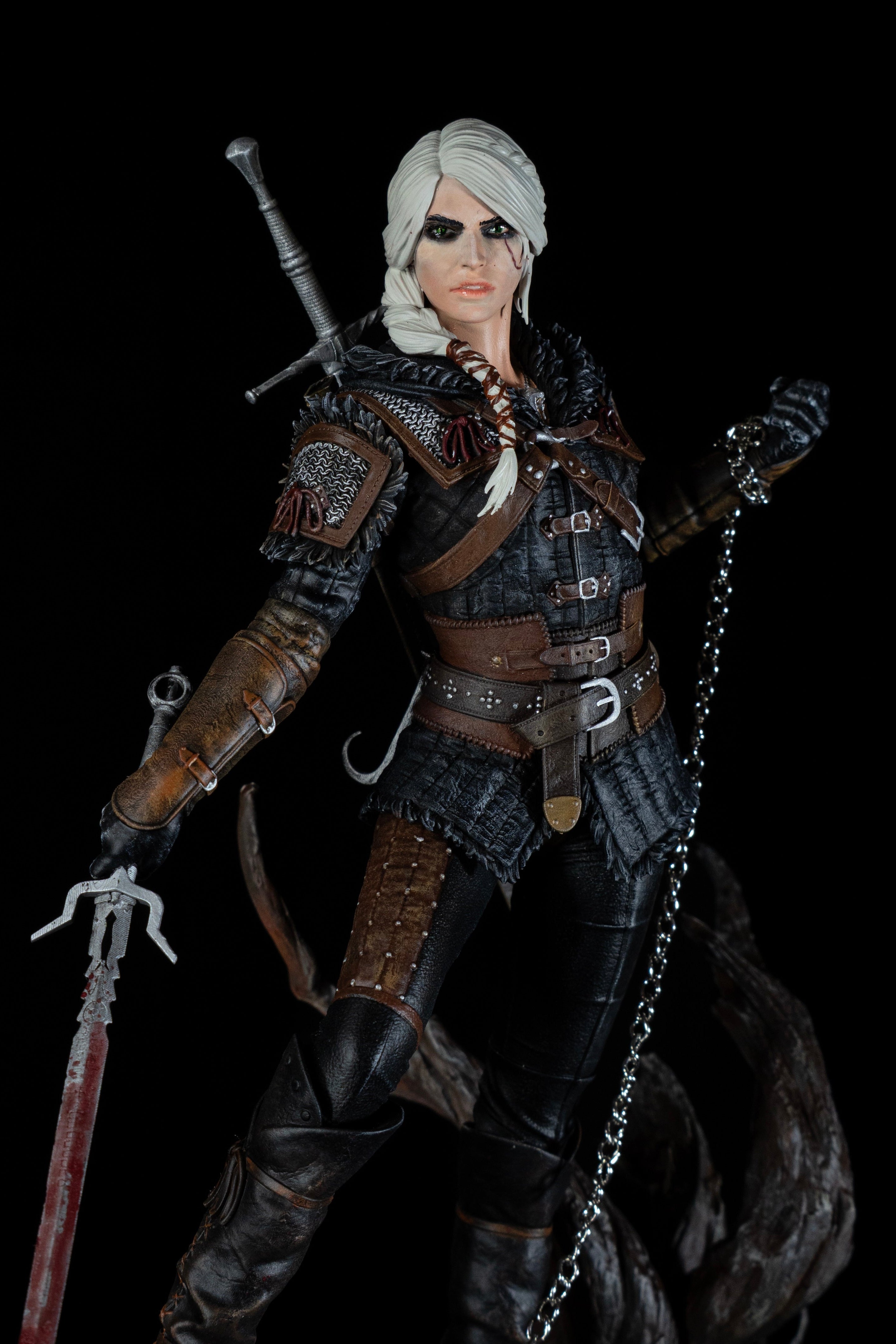 Ciri | The Witcher | Fan Art – Fully Magnetized Hand-Painted Figure
