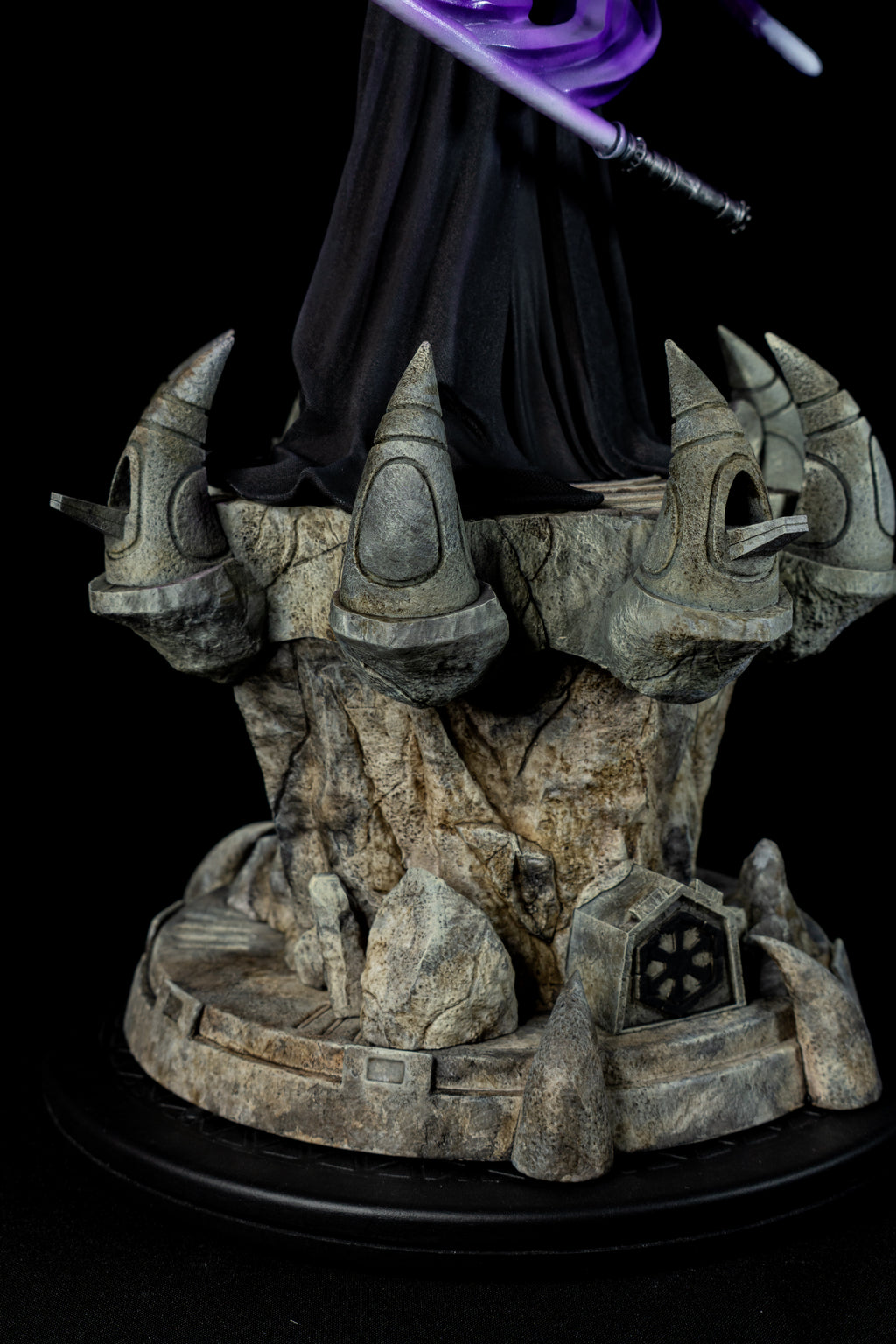 Darth Traya (Kreia) | Star Wars: KOTOR II | Fan Art | Fully Magnetized Collectible Statue