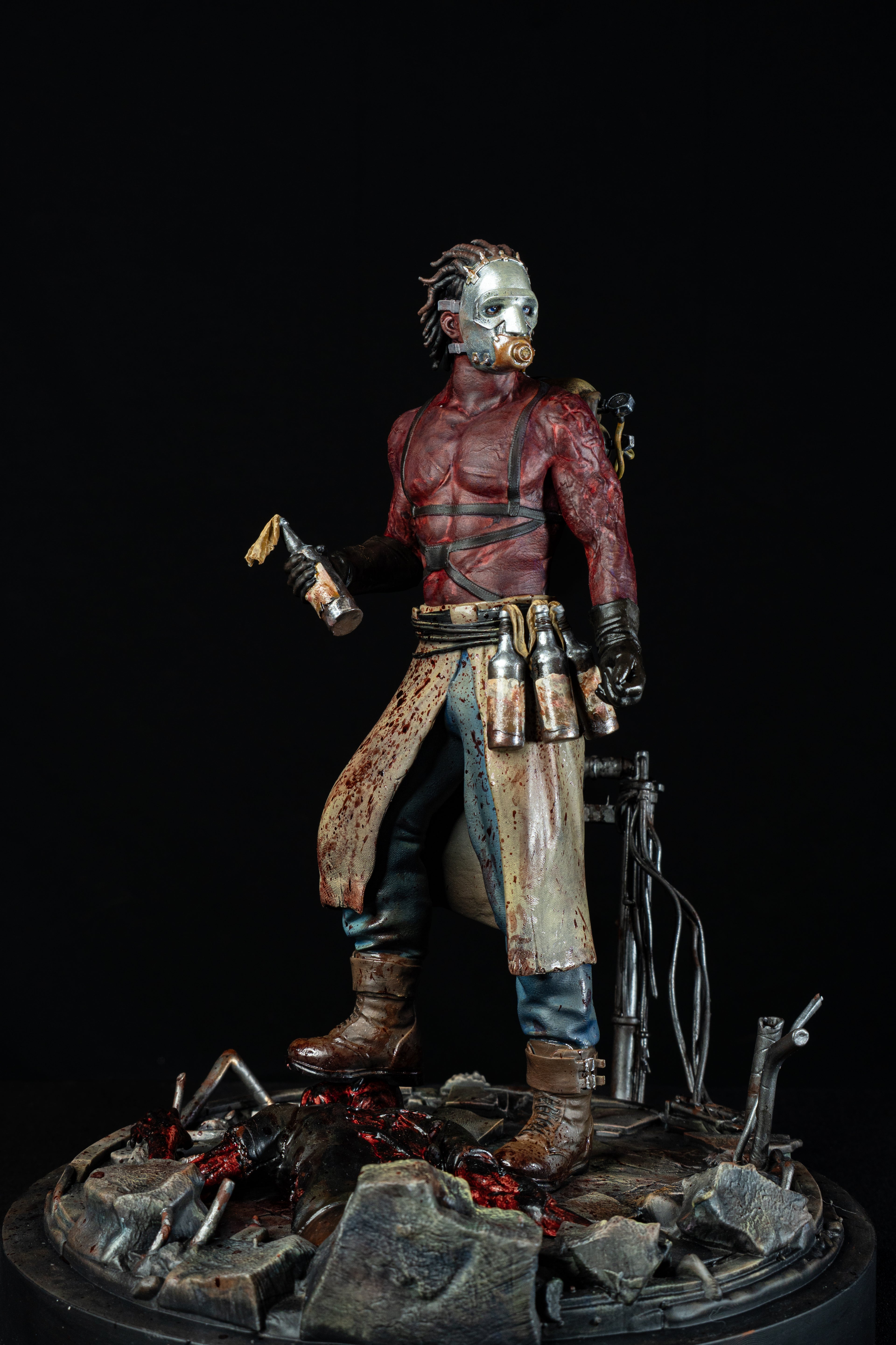 Pitcher - The Outlast Trials Premium Fan Art Figure