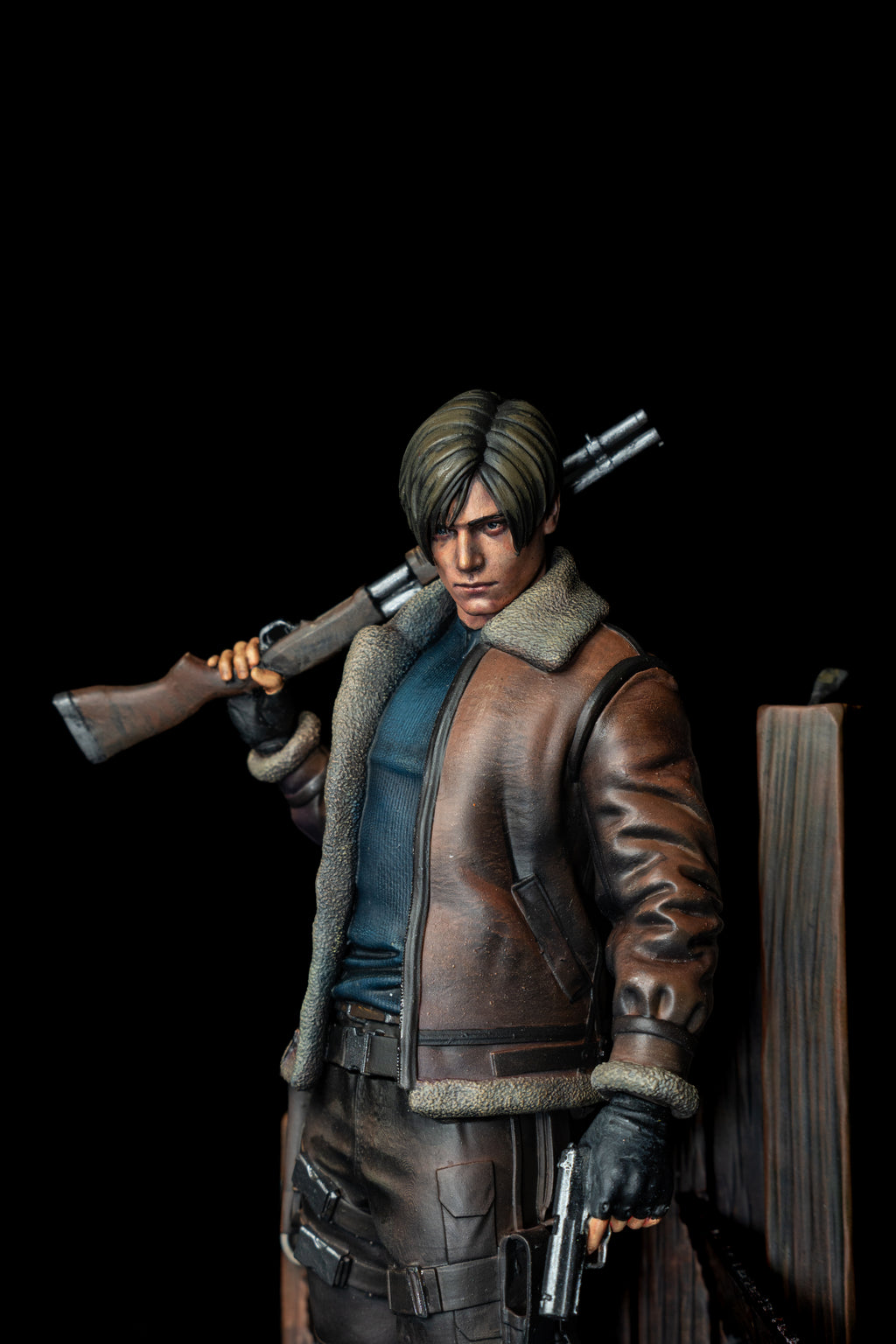 Leon Kennedy Collectible Statue | Hand-Painted Resin Figure | Premium Fan Art