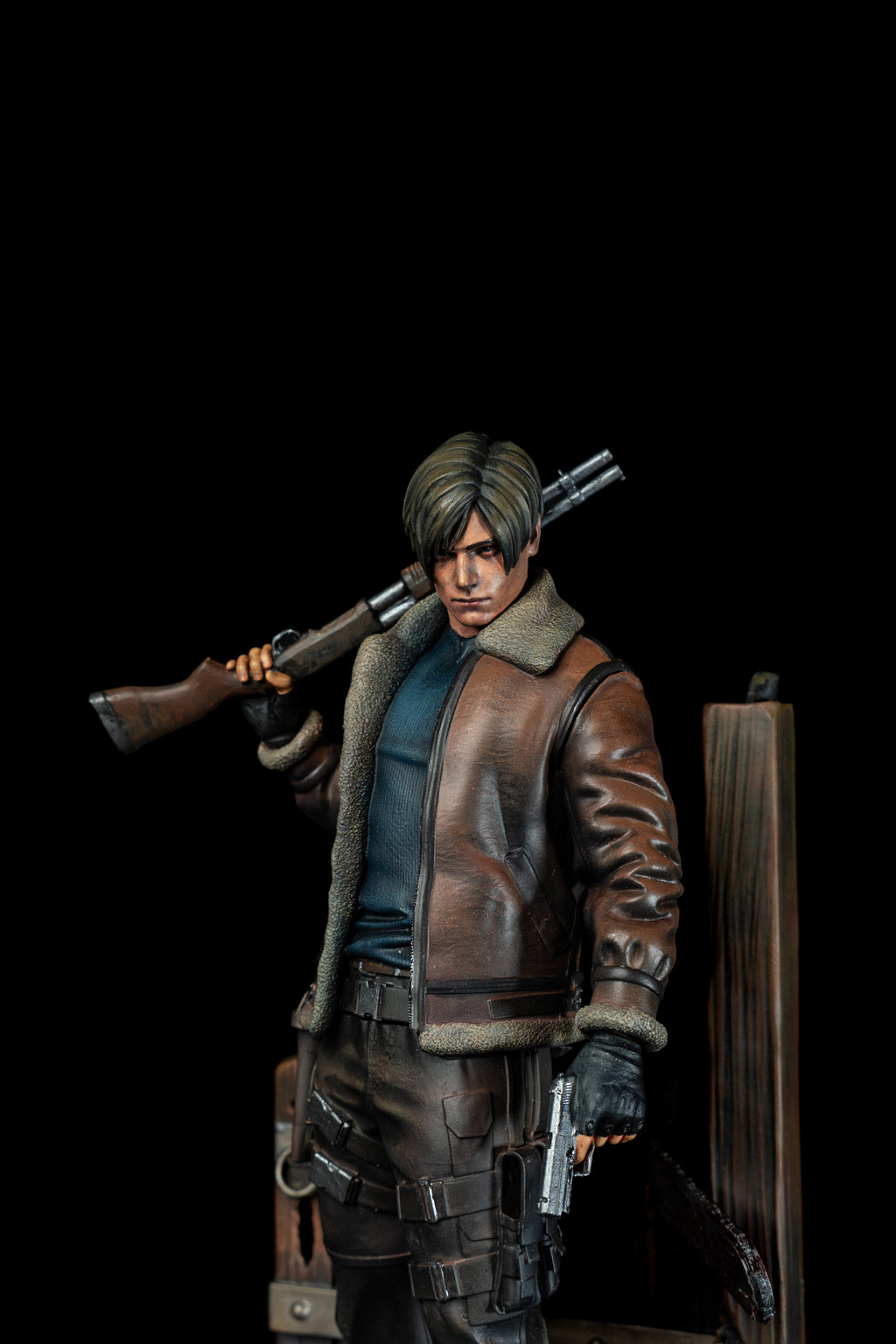 Leon Kennedy Collectible Statue | Hand-Painted Resin Figure | Premium Fan Art