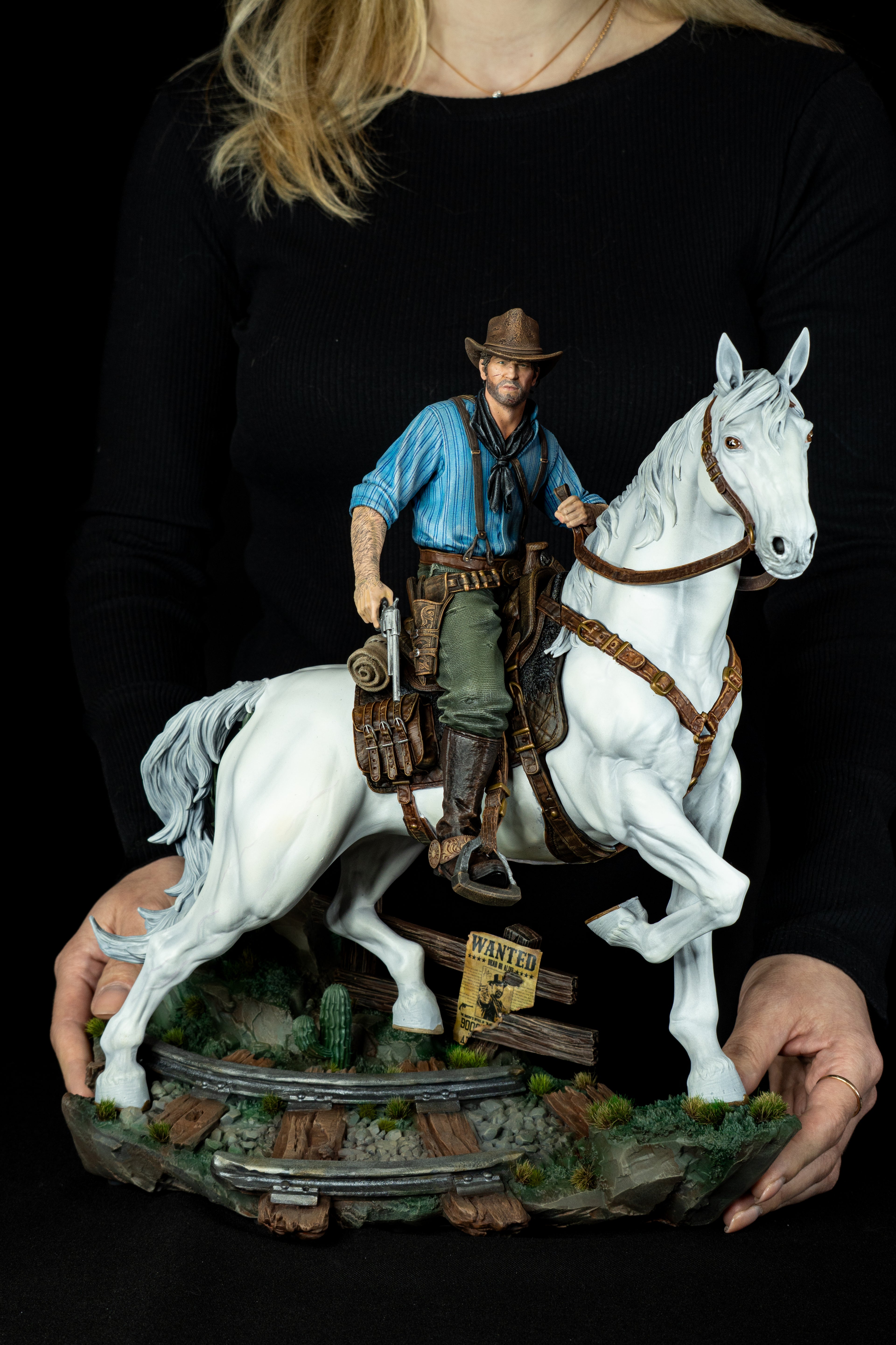 Arthur Morgan on Horse (RDR Fan Art) – Fully Magnetized Hand-Painted Figure