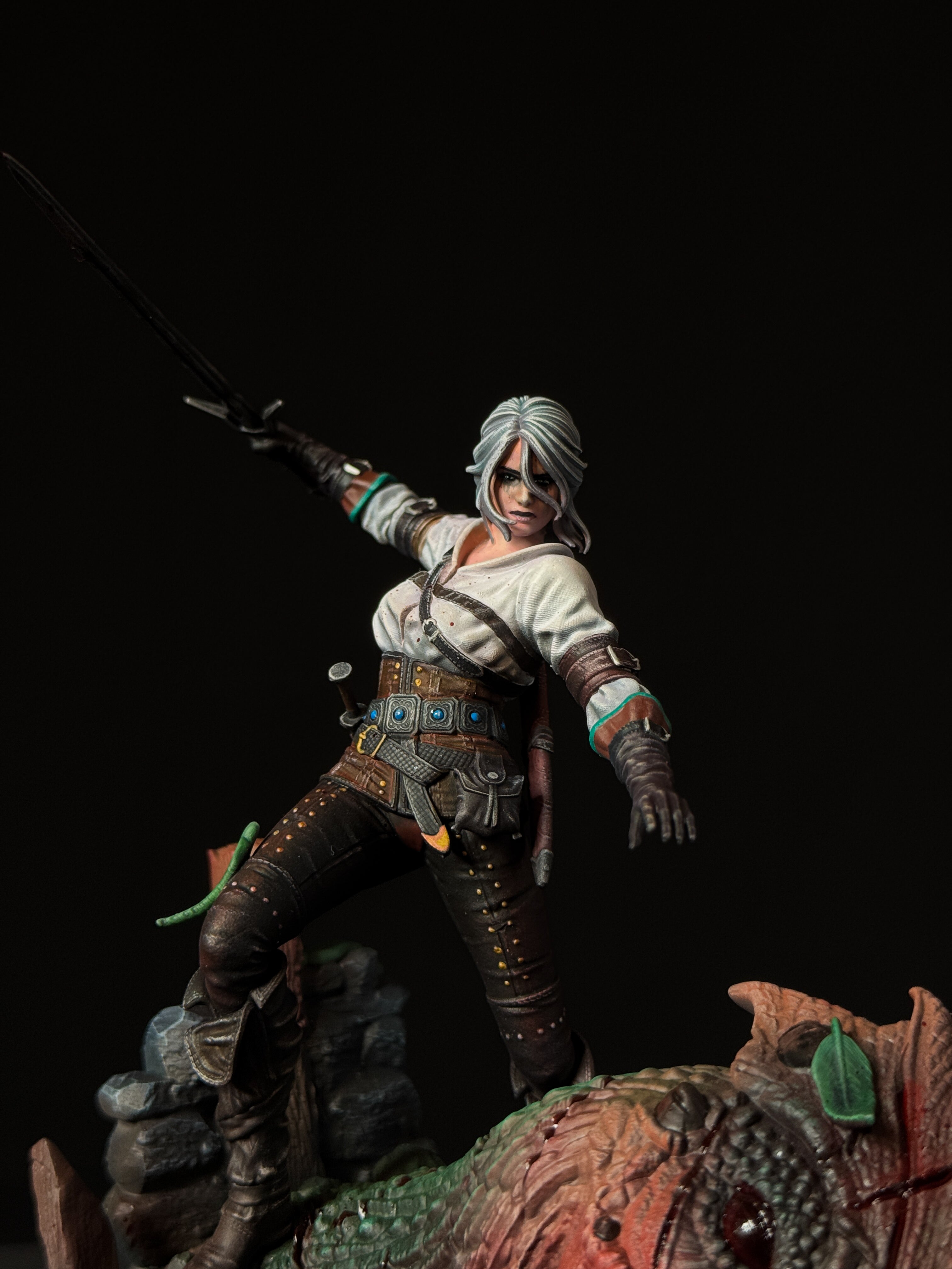 Ciri Diorama | The Witcher 3 | Fan Art | Fully Magnetized Collectible Figurine