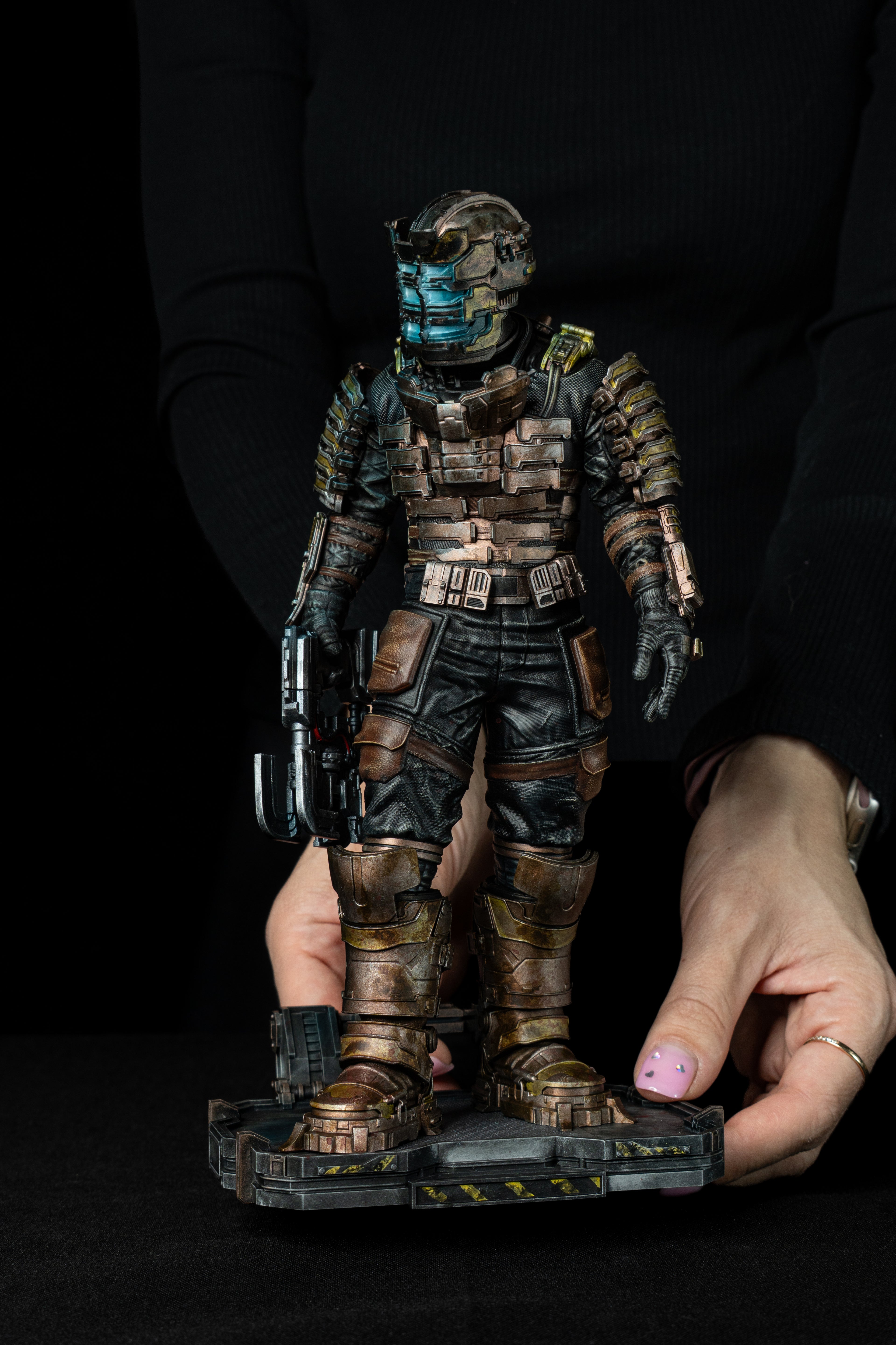 Isaac Clarke | Dead Space Fan Art | Fully Magnetized Collectible Figurine