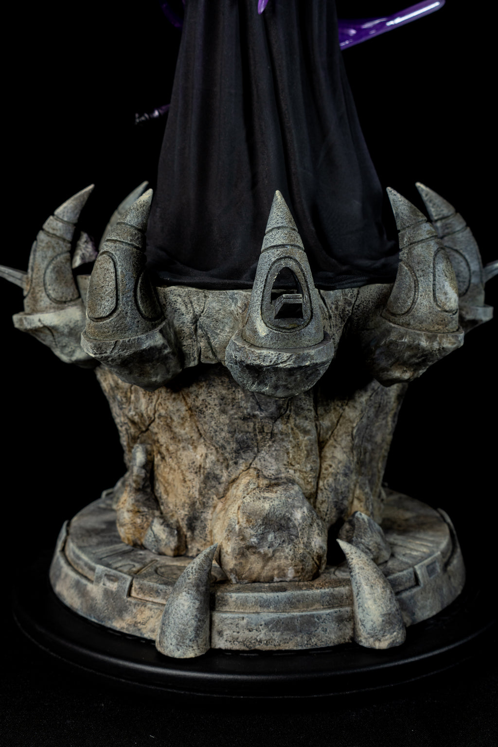 Darth Traya (Kreia) | Star Wars: KOTOR II | Fan Art | Fully Magnetized Collectible Statue