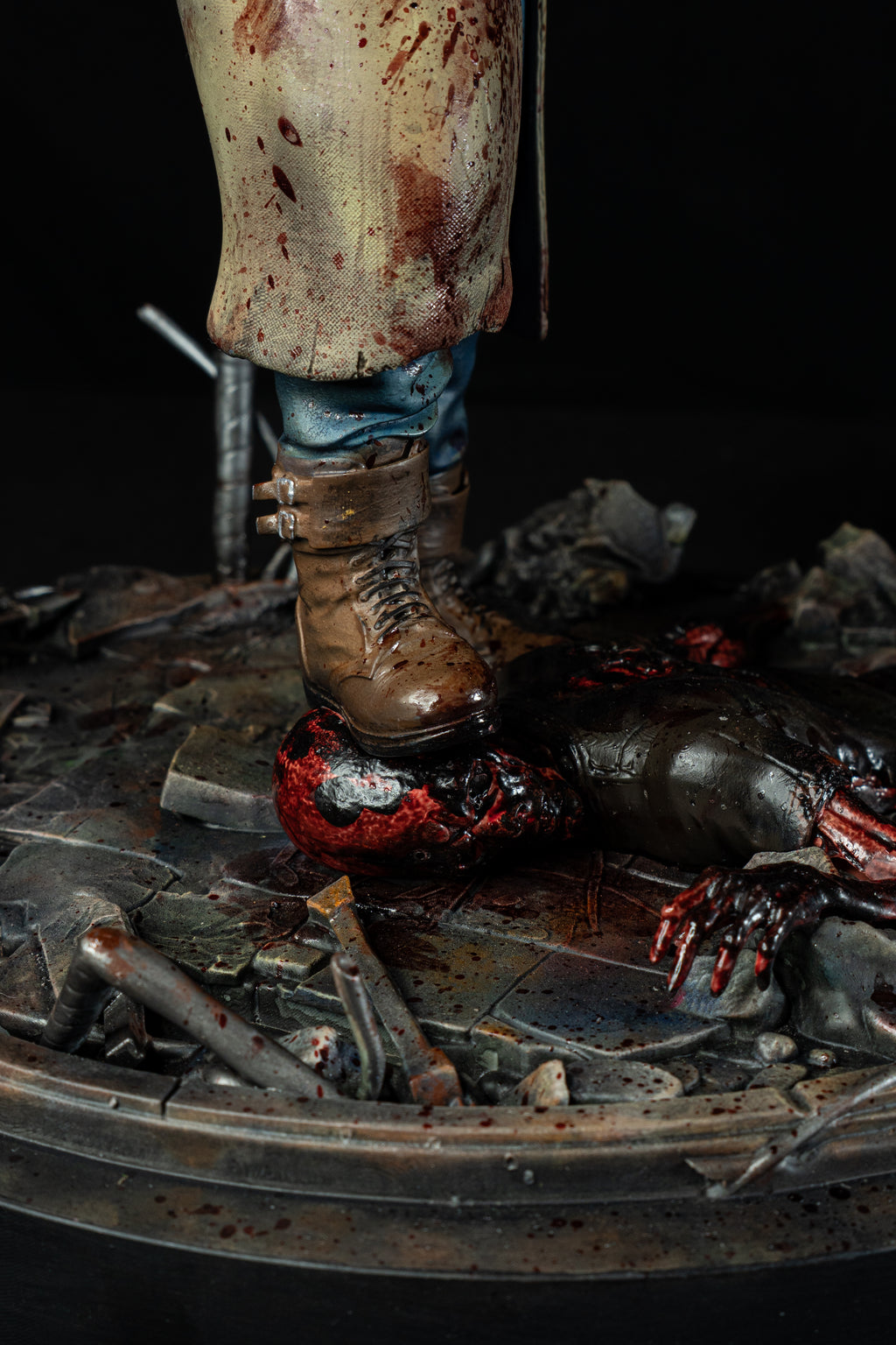 Pitcher - The Outlast Trials Premium Fan Art Figure