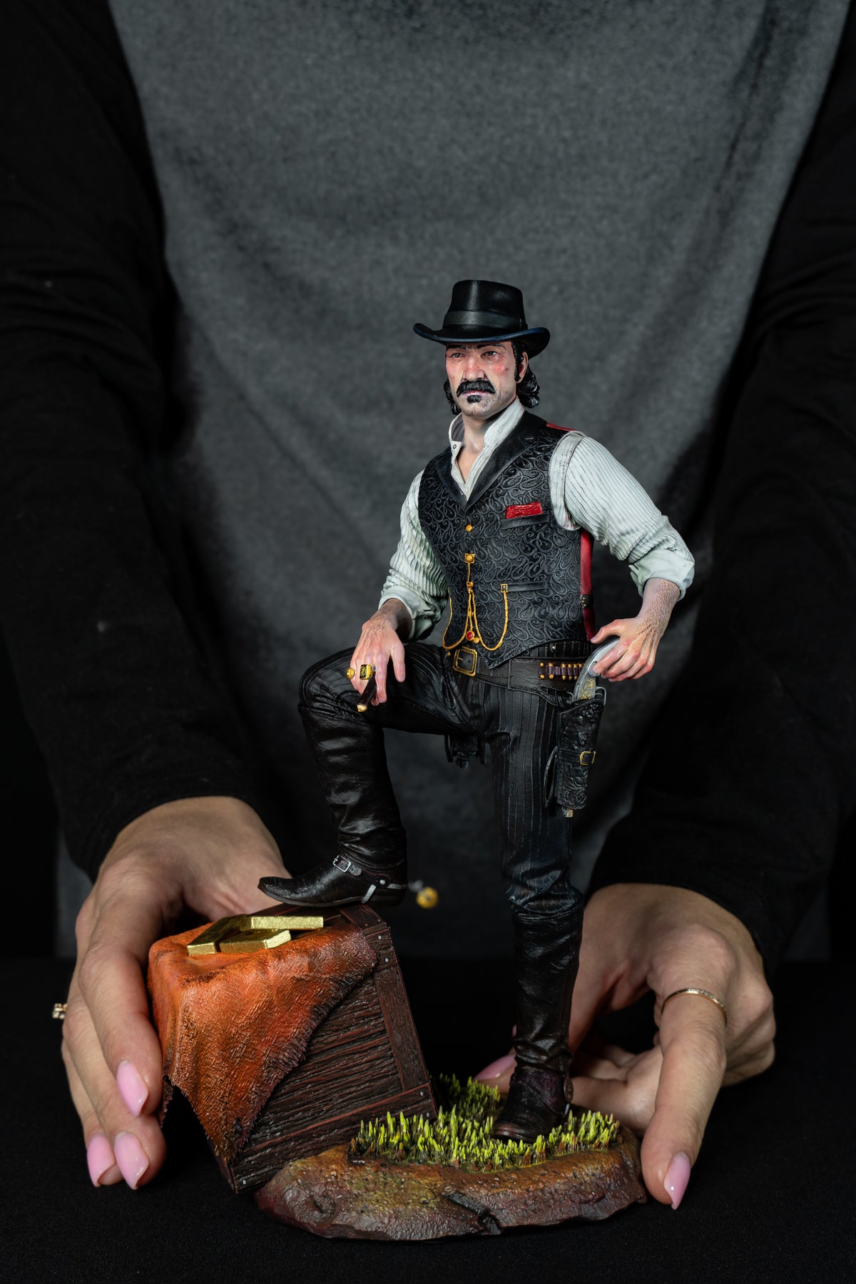 Dutch van der Linde | Red Dead Redemption 2 | Fan Art | Fully Magnetized Collectible Figurine