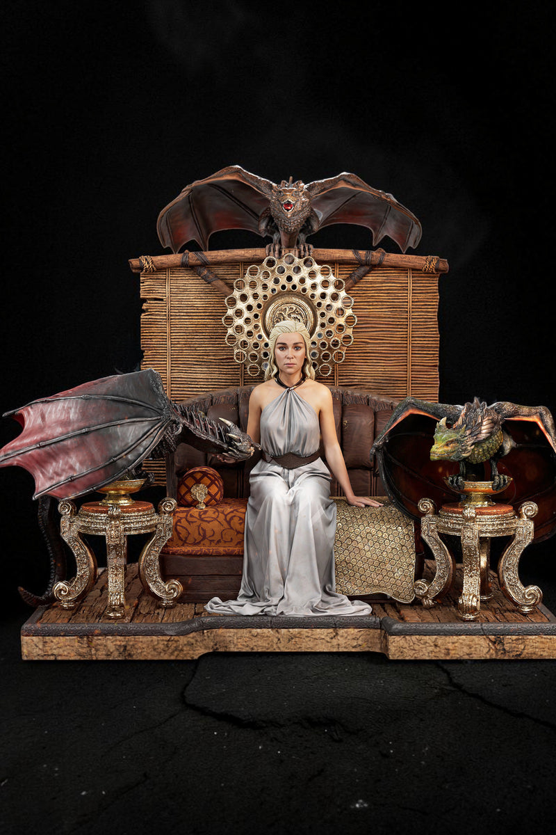 Daenerys Targaryen with Dragons | Game of Thrones | Fan Art | Fully Magnetized Collectible Diorama