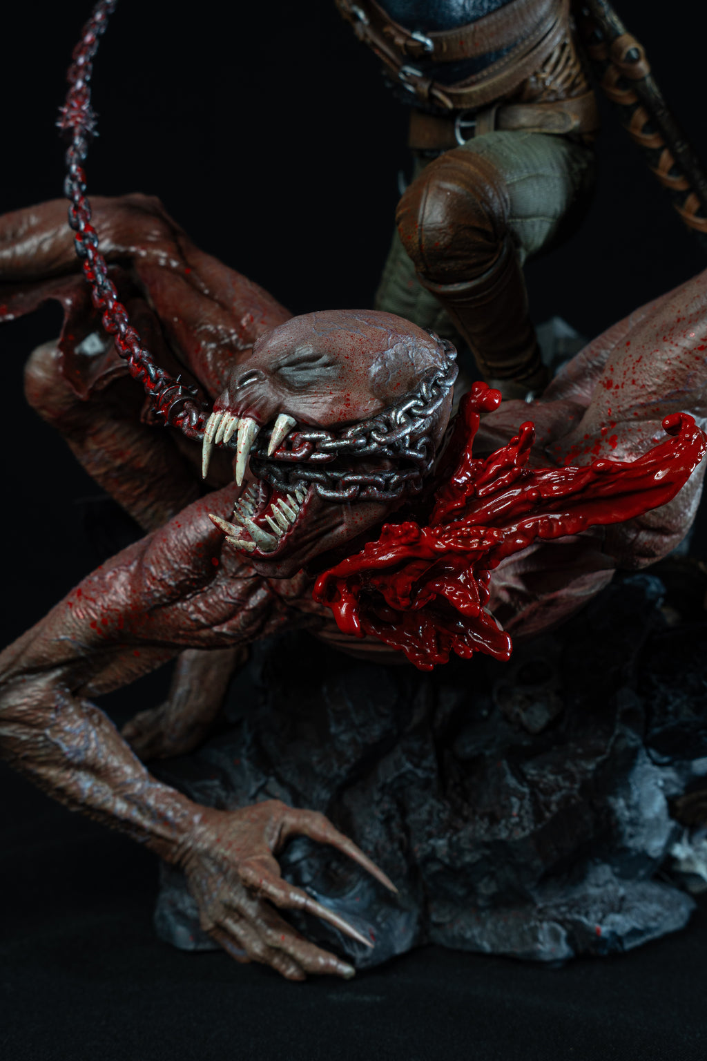 Geralt vs Dettlaff | The Witcher 3 | Fan Art – Fully Magnetized Hand-Painted Figure⁠
