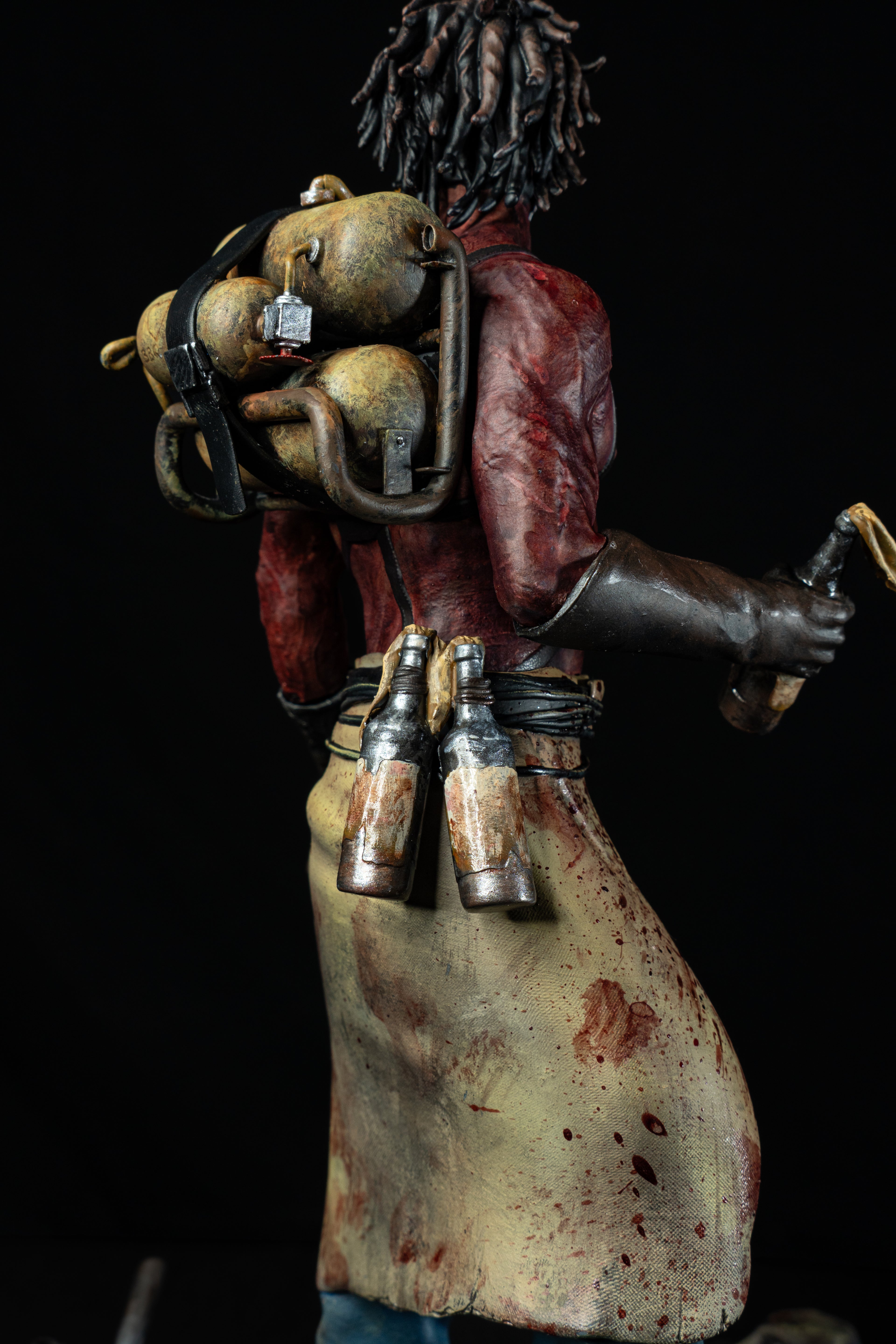 Pitcher - The Outlast Trials Premium Fan Art Figure