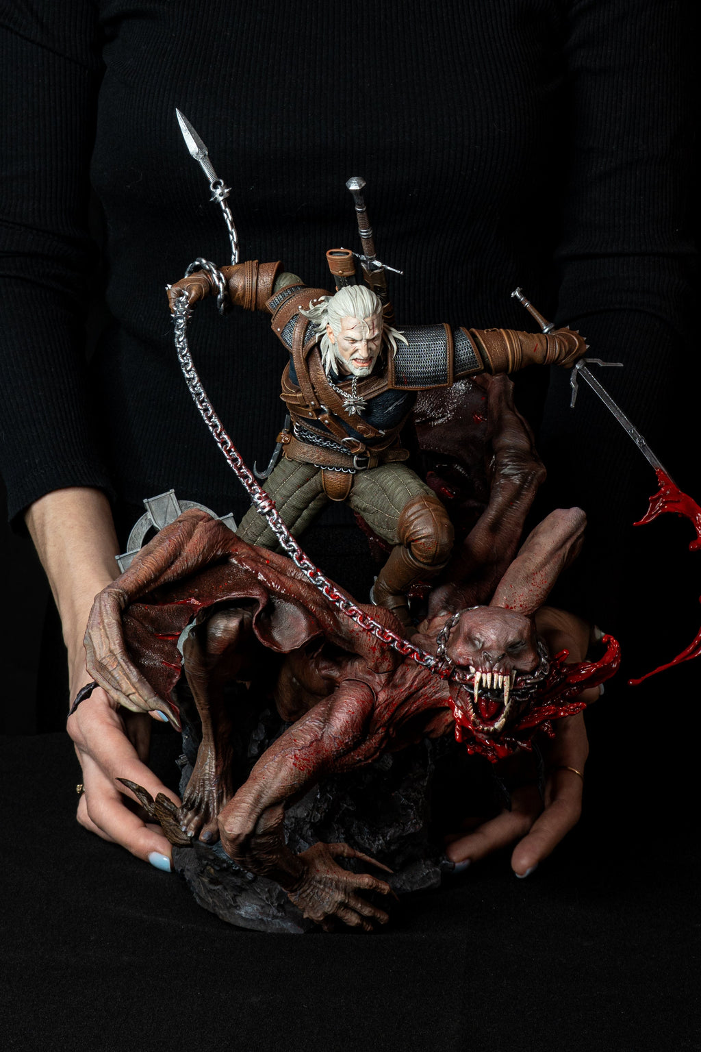Geralt vs Dettlaff | The Witcher 3 | Fan Art – Fully Magnetized Hand-Painted Figure⁠