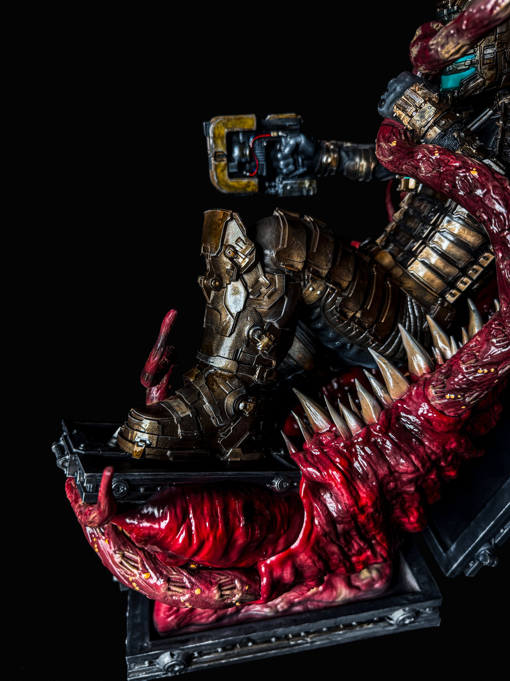 Isaac Clarke | Dead Space | Fan Art – Fully Magnetized Premium Diorama