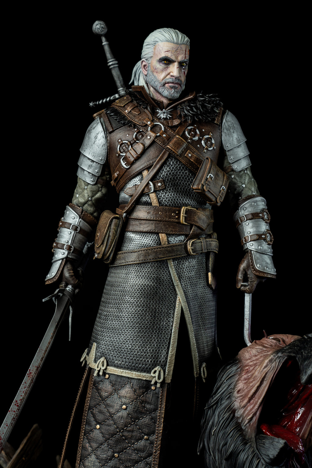 Geralt  | The WItcher | Bear School Armor Collectible Statue | Resin Figure | Hand-Painted Premium Fan Art