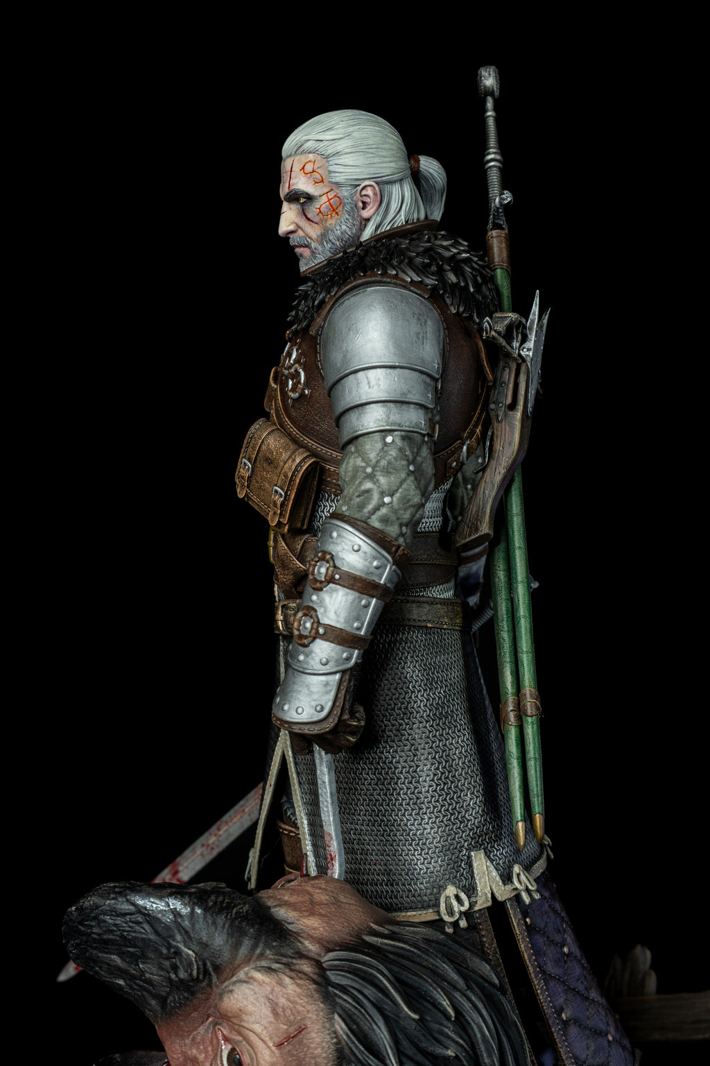 Geralt  | The WItcher | Bear School Armor Collectible Statue | Resin Figure | Hand-Painted Premium Fan Art
