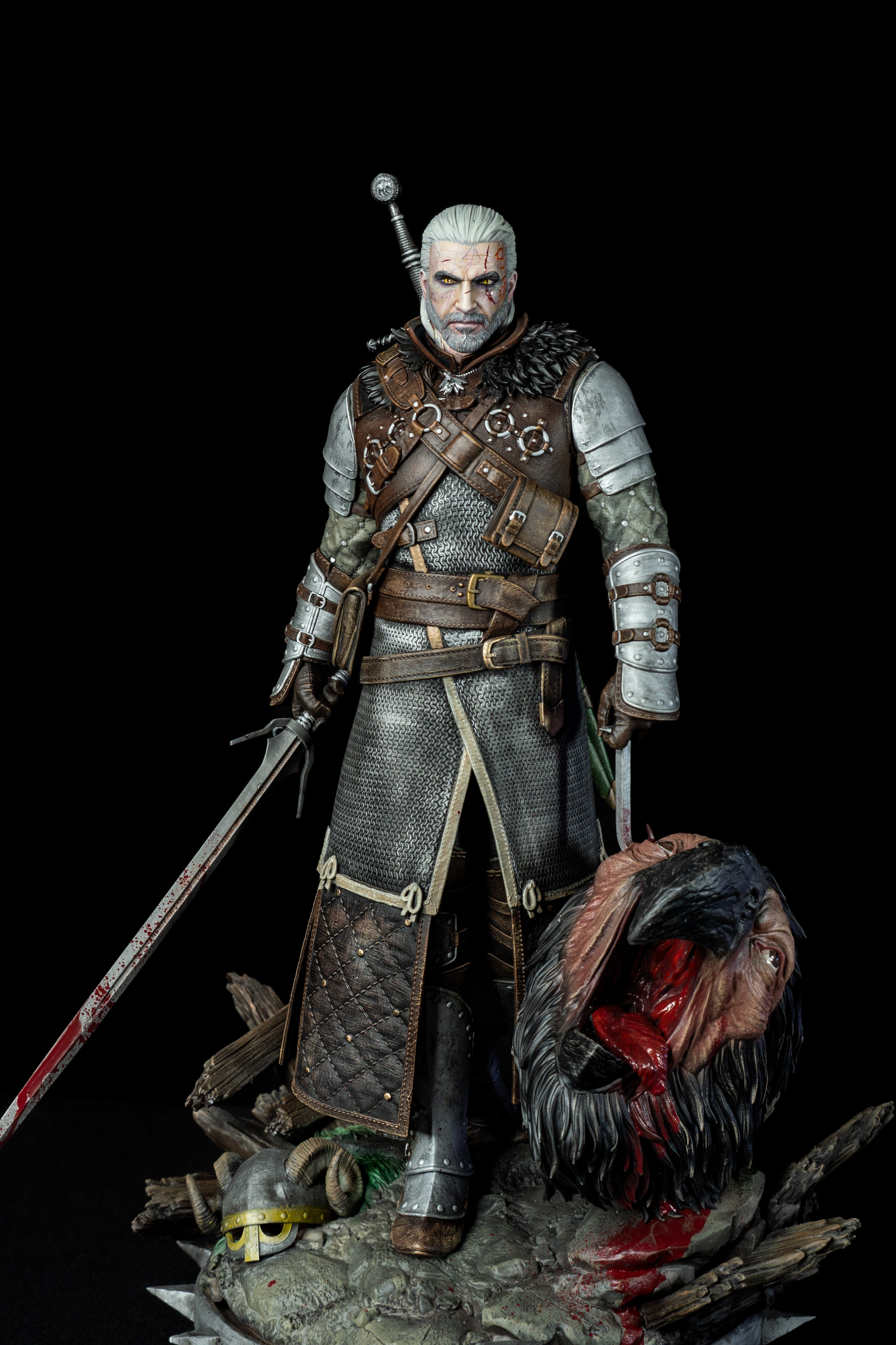 Geralt  | The WItcher | Bear School Armor Collectible Statue | Resin Figure | Hand-Painted Premium Fan Art