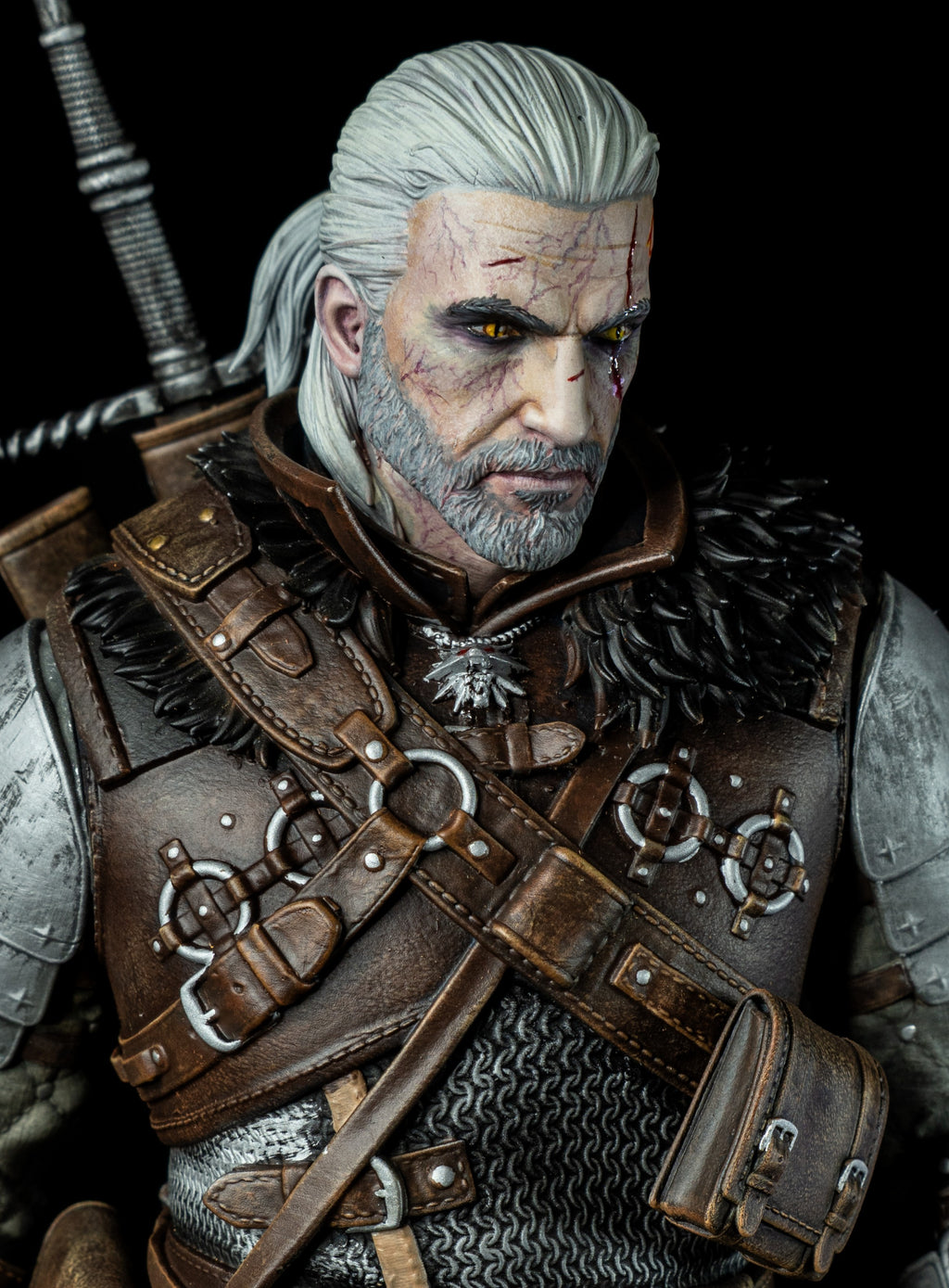 Geralt  | The WItcher | Bear School Armor Collectible Statue | Resin Figure | Hand-Painted Premium Fan Art