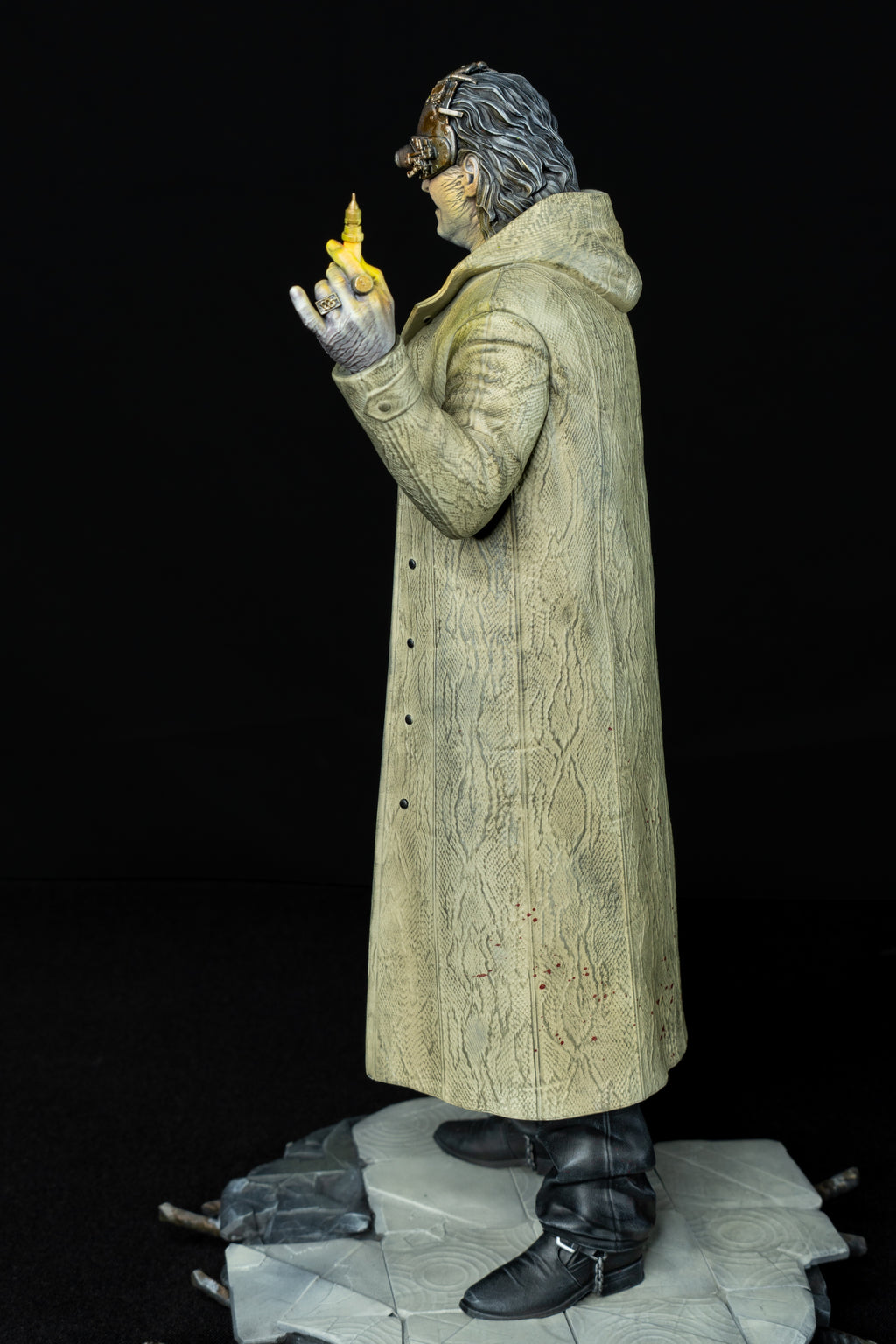 Victor Gideon Resident Evil Requiem Sammlerstatue | Handbemalte Harzfigur | Premium Fan Art