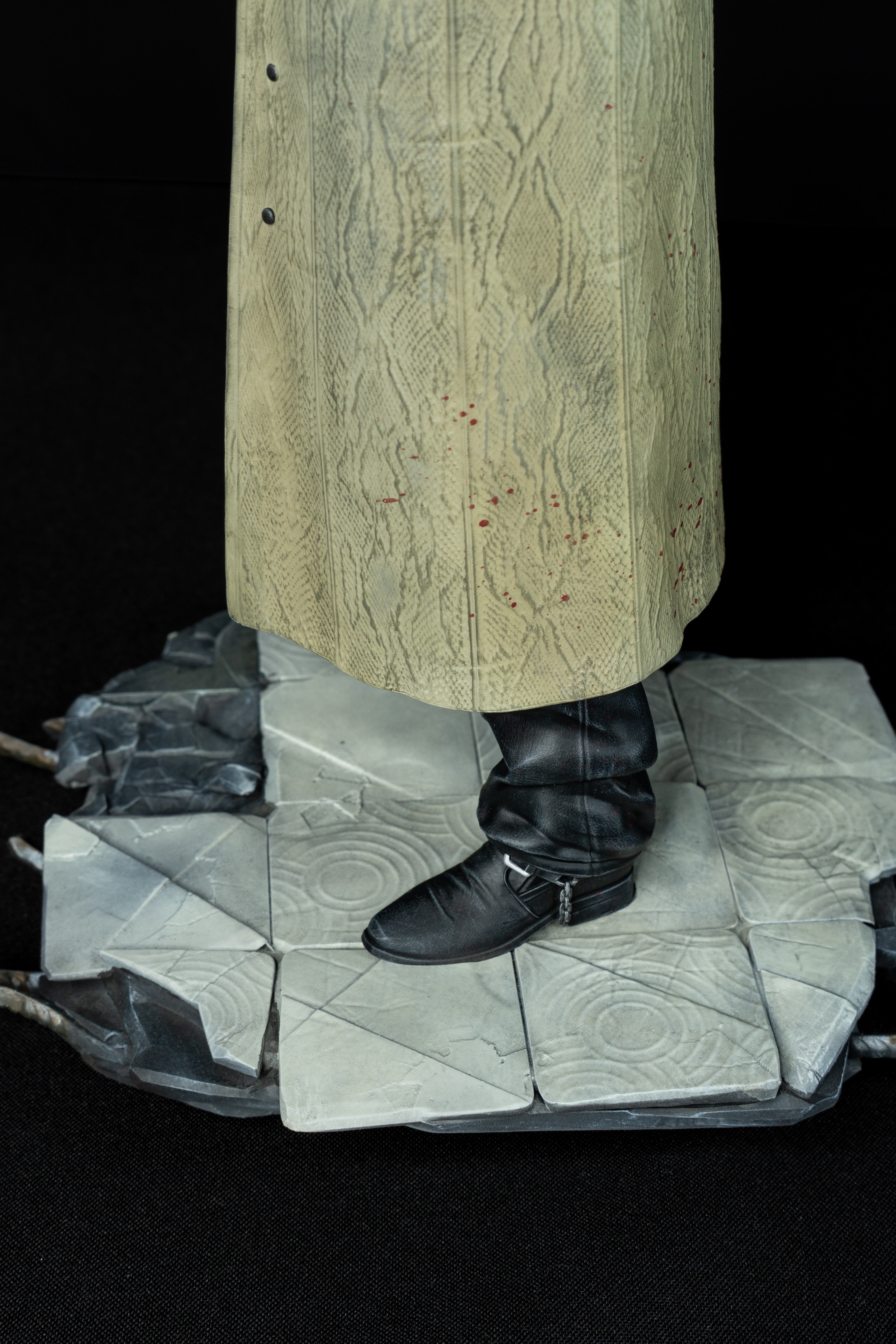 Victor Gideon Resident Evil Requiem Sammlerstatue | Handbemalte Harzfigur | Premium Fan Art