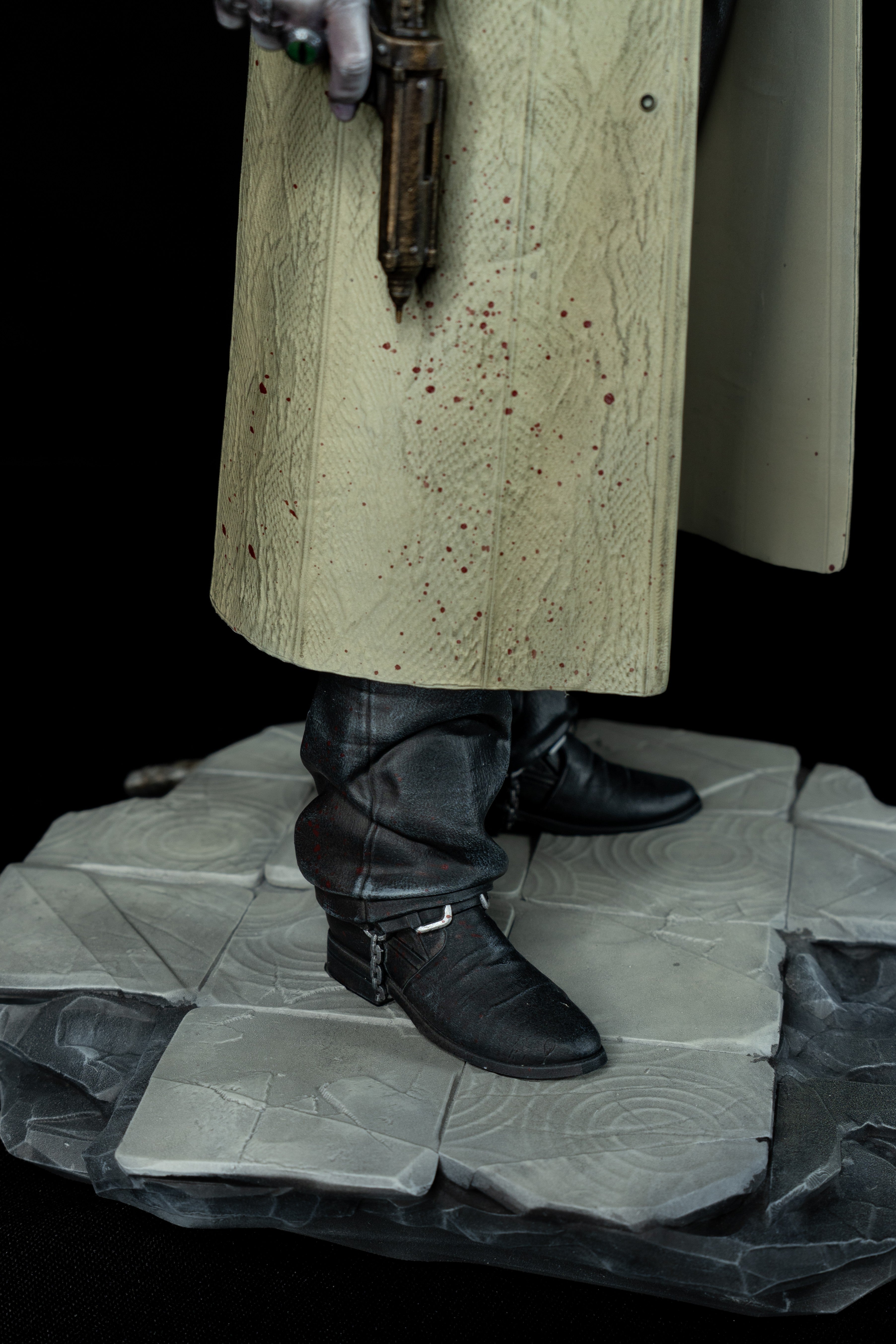Victor Gideon Resident Evil Requiem Sammlerstatue | Handbemalte Harzfigur | Premium Fan Art